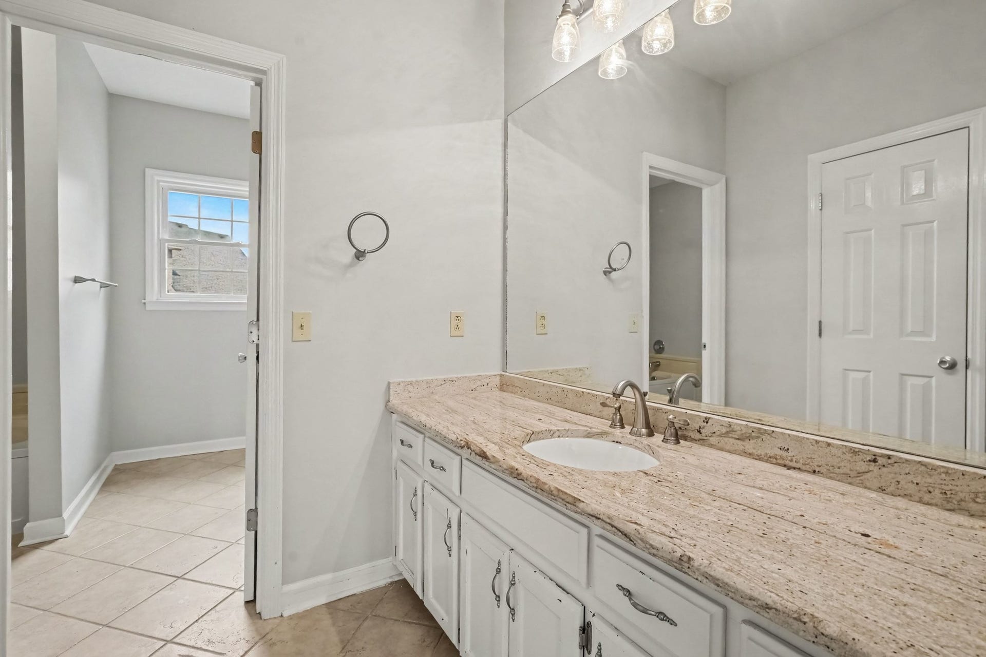 2403 Franklin Ln, Murfreesboro, TN 37130 2403 Franklin Ln, Murfreesboro, TN 37130