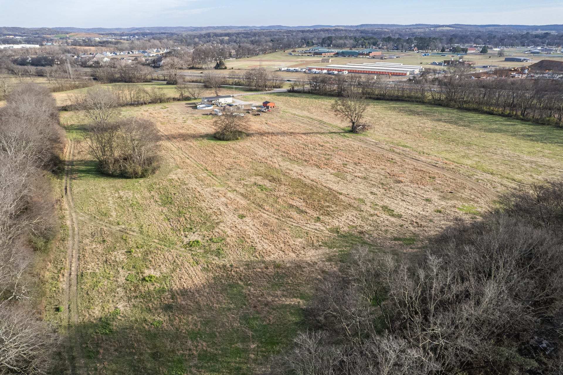 815 S Cross Bridges Rd, Mount Pleasant, TN 38474 815 S Cross Bridges Rd, Mount Pleasant, TN 38474