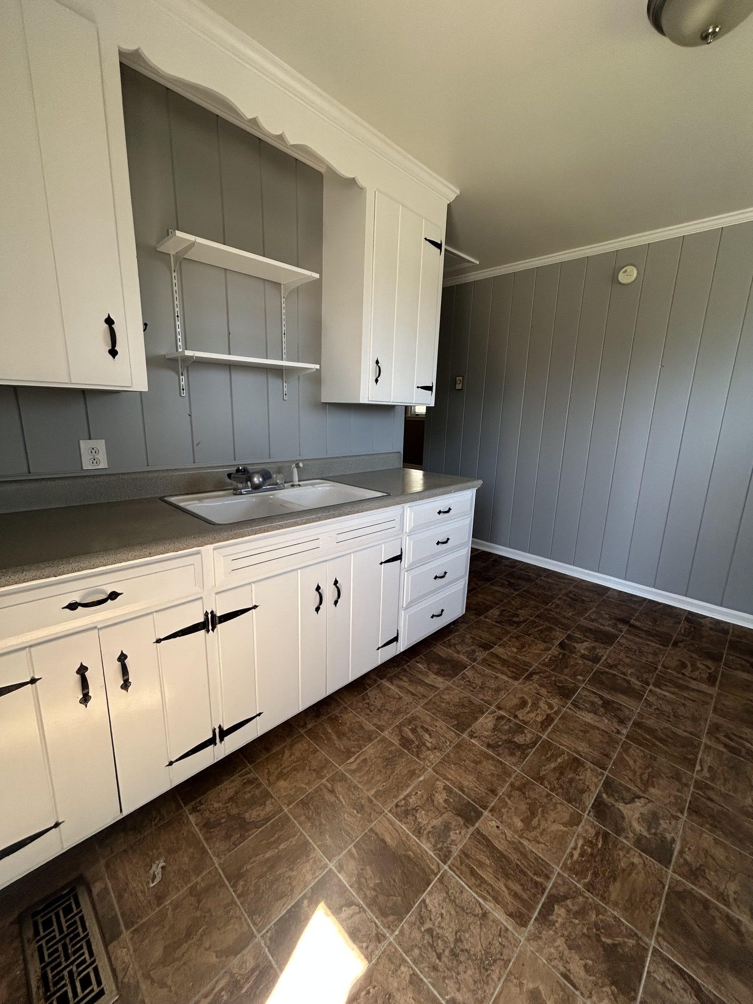 1705 15th Ave S, #B, Nashville, TN 37212 1705 15th Ave S, #B, Nashville, TN 37212