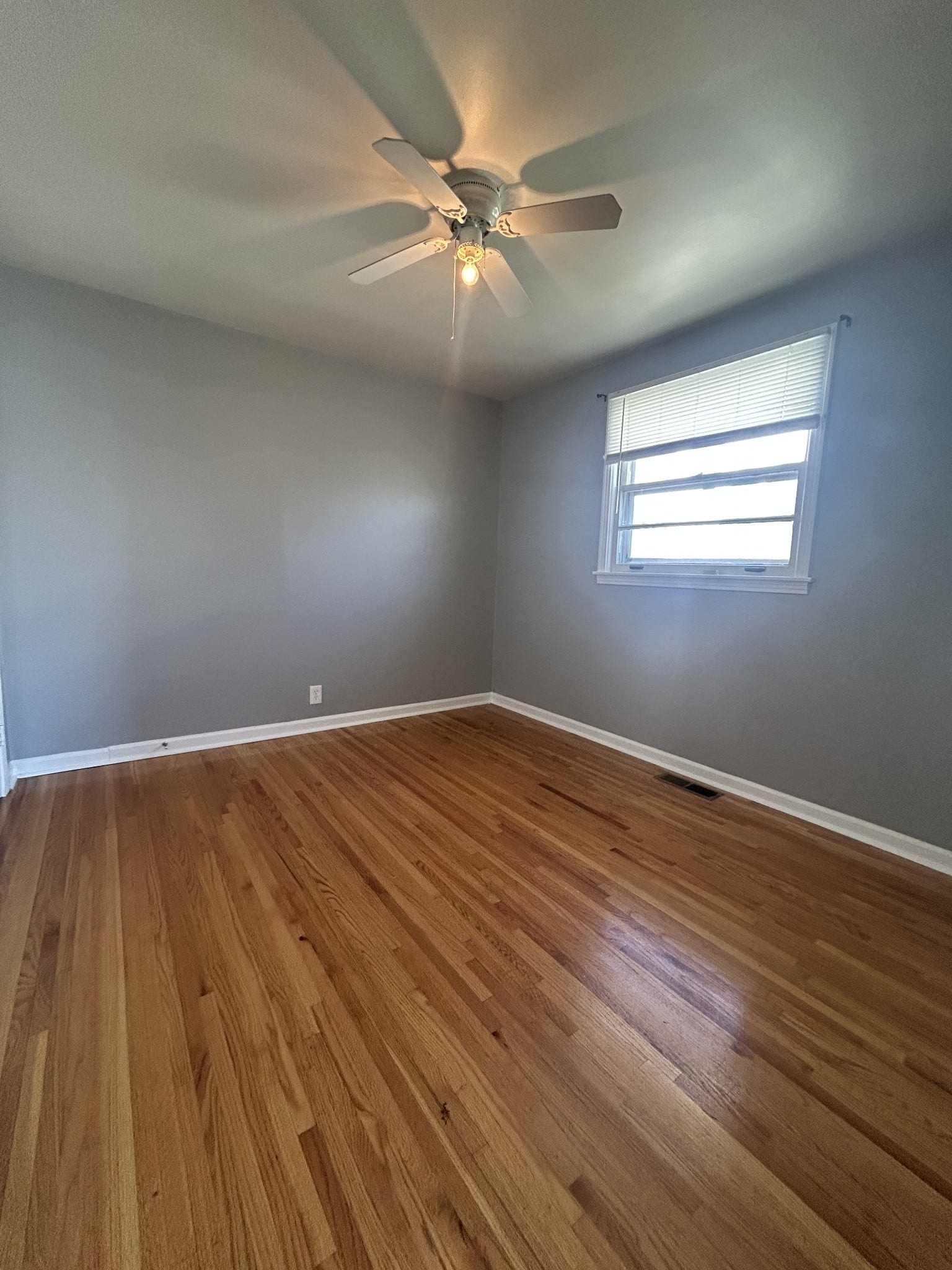 1705 15th Ave S, #B, Nashville, TN 37212 1705 15th Ave S, #B, Nashville, TN 37212