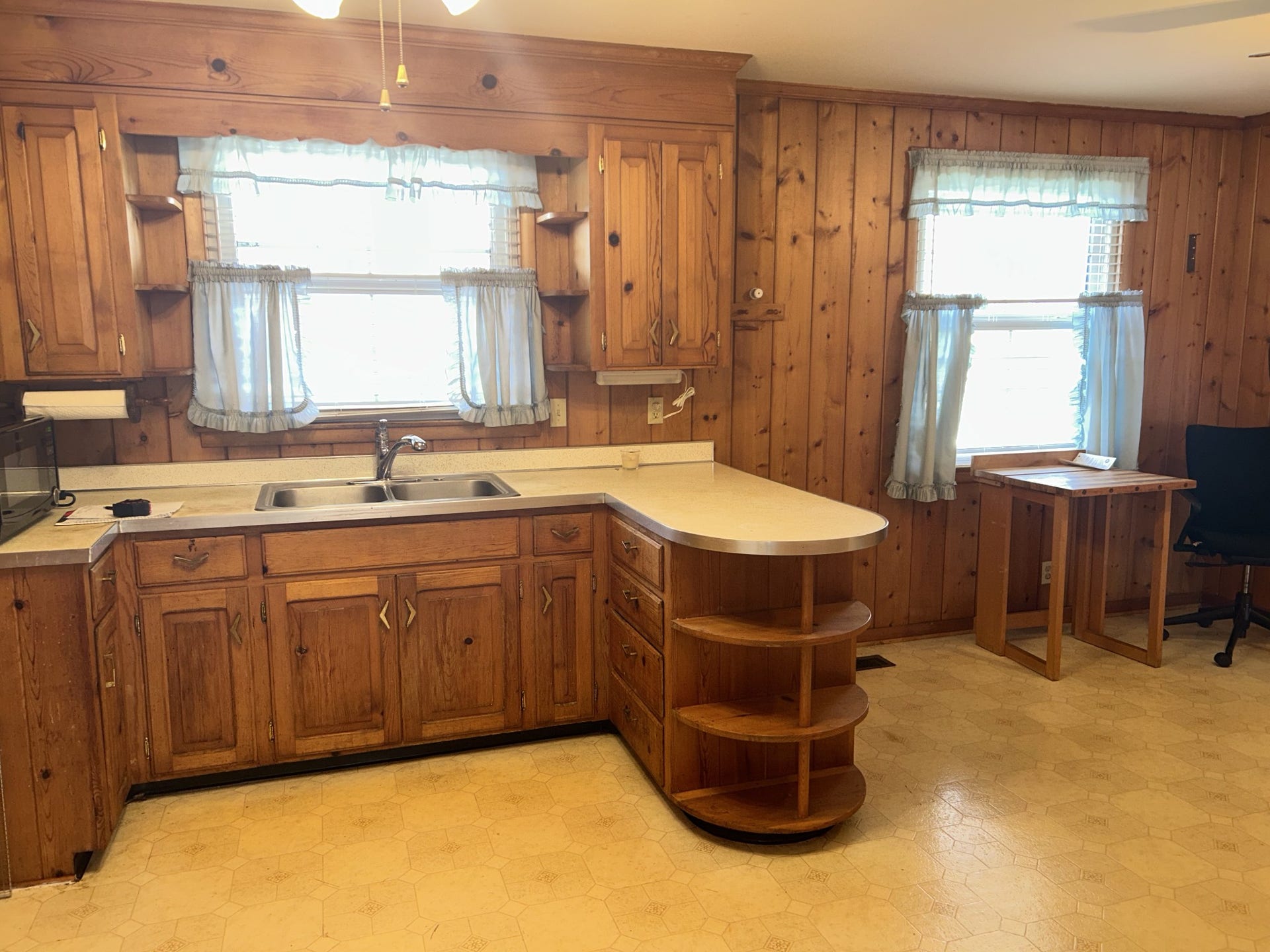 461 Annex Ave, Nashville, TN 37209 461 Annex Ave, Nashville, TN 37209