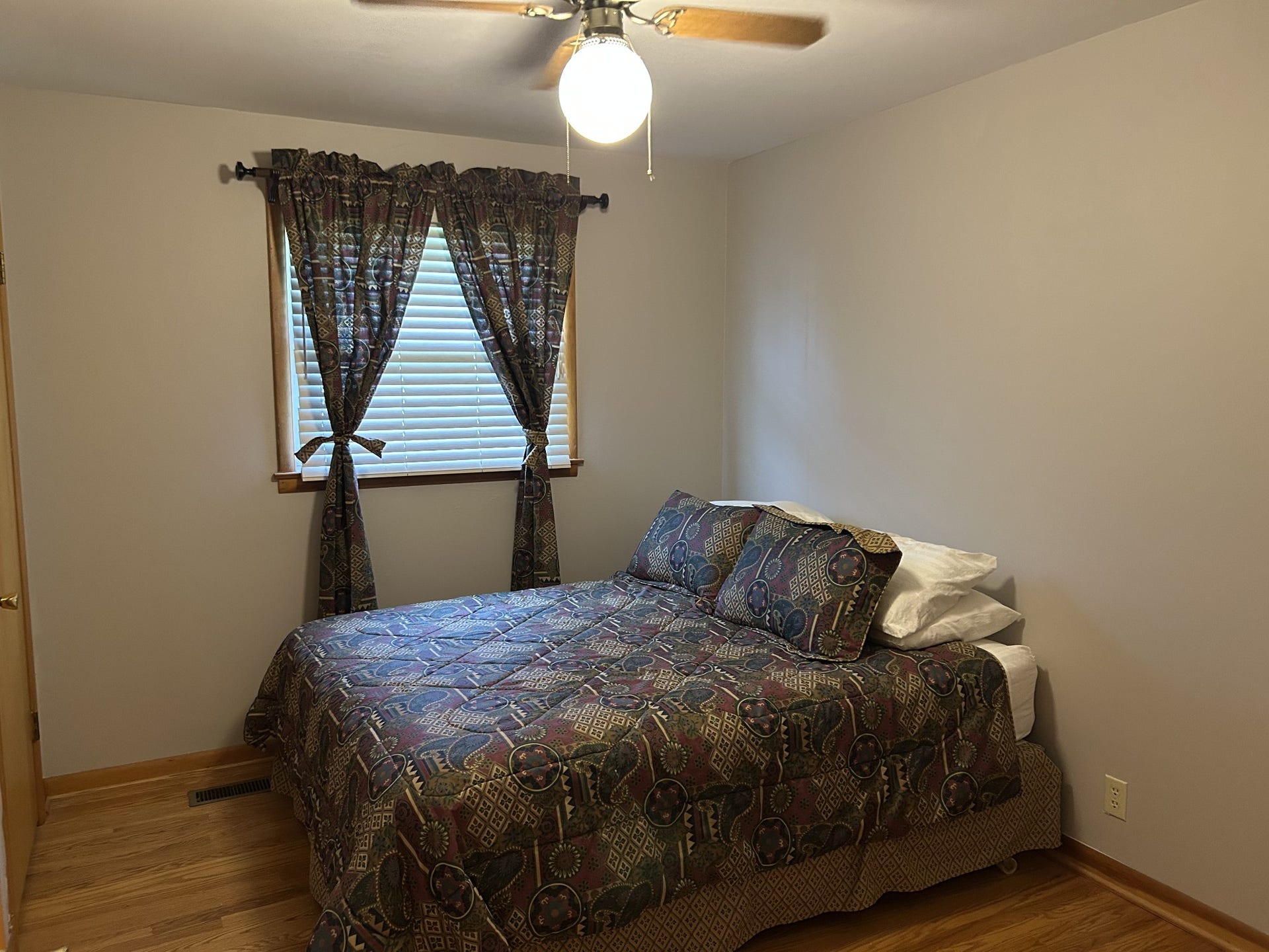 461 Annex Ave, Nashville, TN 37209 461 Annex Ave, Nashville, TN 37209