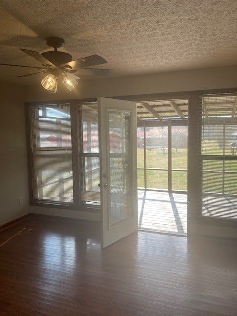 104 Wallace St, Woodbury, TN 37190 104 Wallace St, Woodbury, TN 37190
