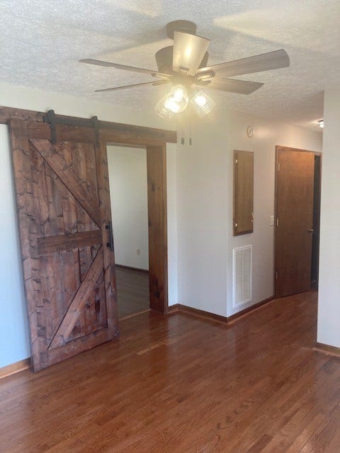 104 Wallace St, Woodbury, TN 37190 104 Wallace St, Woodbury, TN 37190