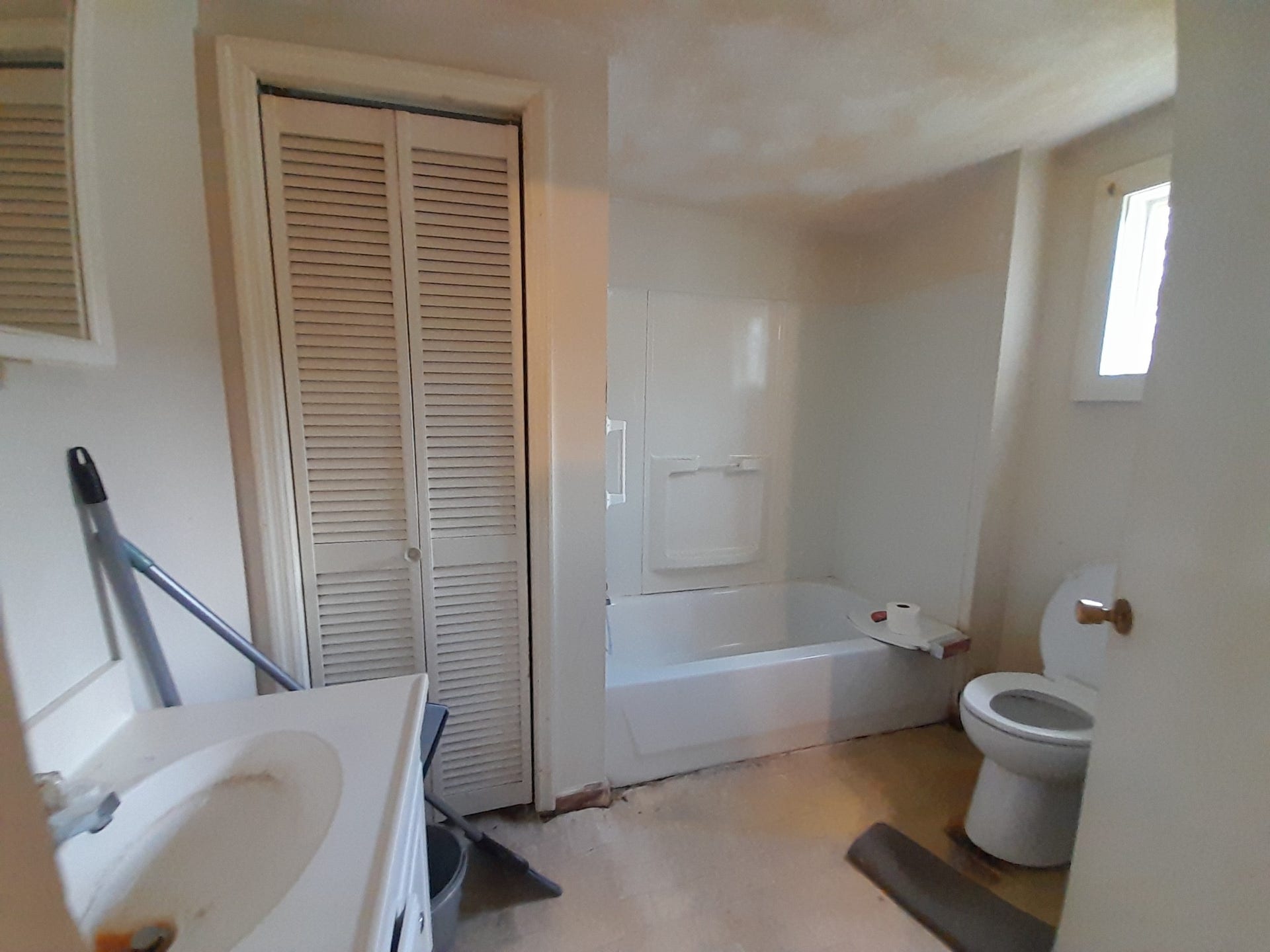 218 E 16th St, Columbia, TN 38401 218 E 16th St, Columbia, TN 38401