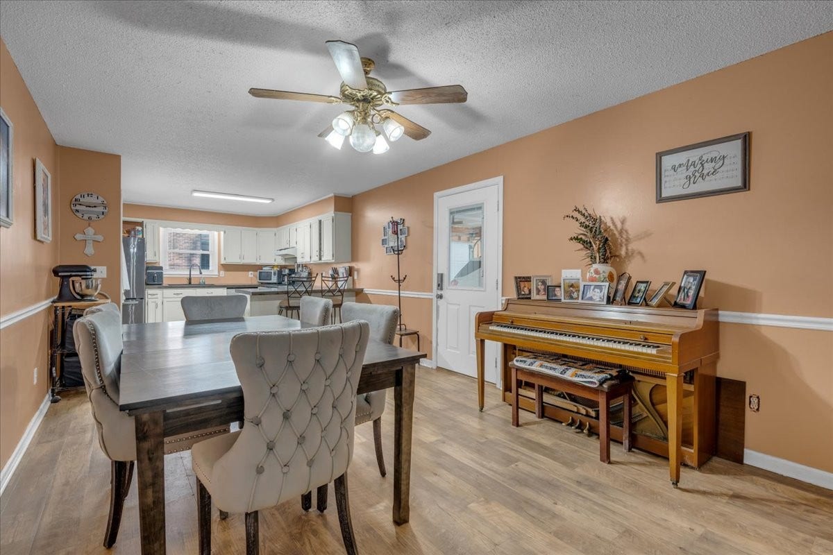 202 Mortons Lake Rd, Manchester, TN 37355 202 Mortons Lake Rd, Manchester, TN 37355