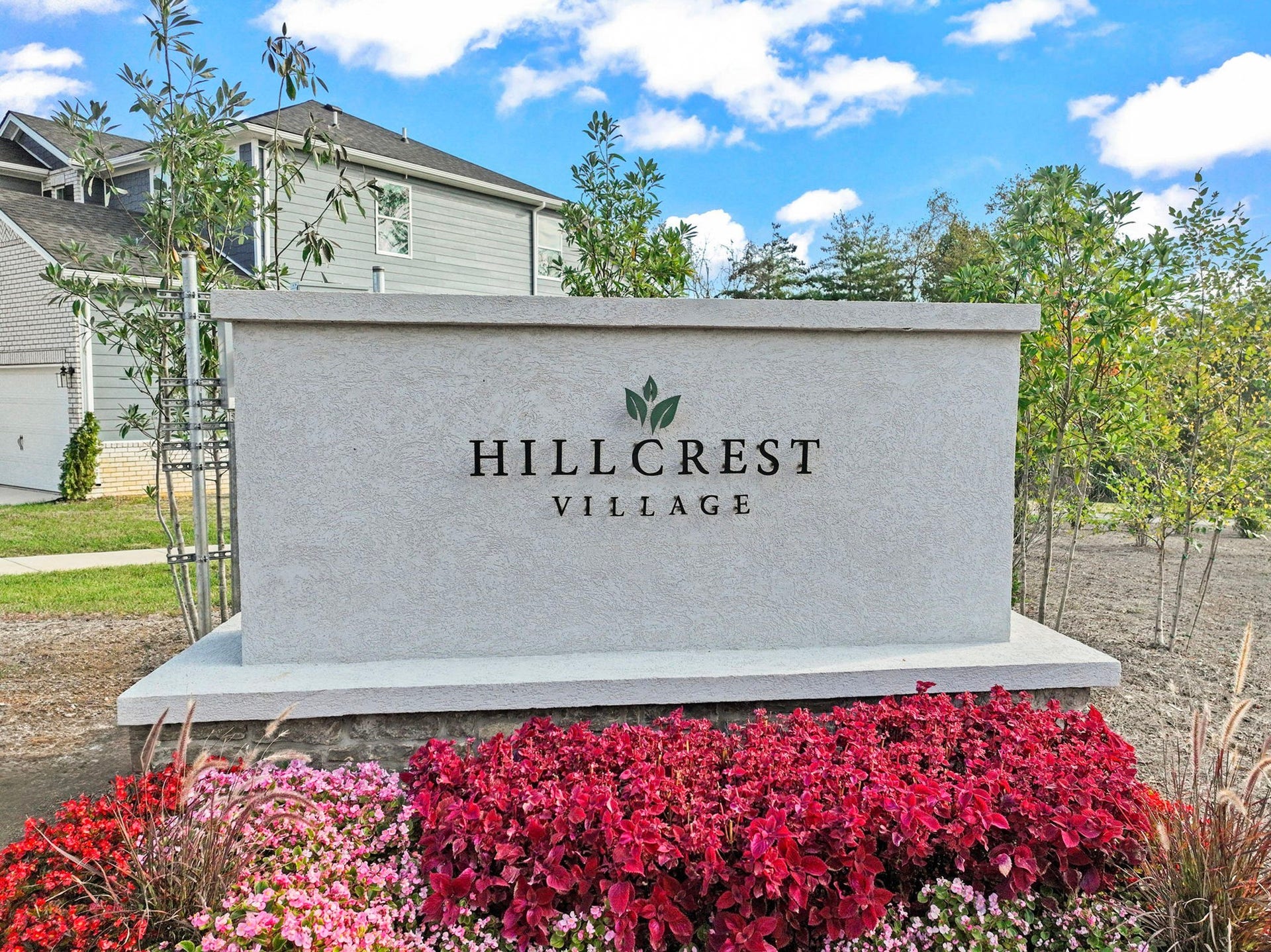 2560 Peaceful Valley Drive, Columbia, TN 38401