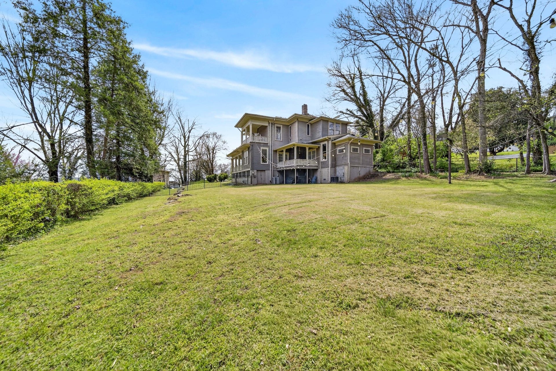 702 Washington Ave, Mount Pleasant, TN 38474 702 Washington Ave, Mount Pleasant, TN 38474