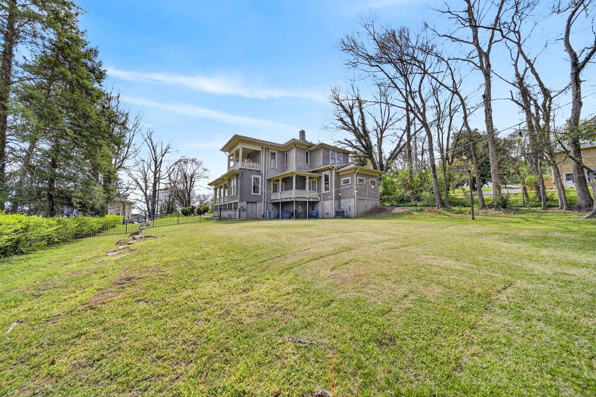 702 Washington Ave, Mount Pleasant, TN 38474 702 Washington Ave, Mount Pleasant, TN 38474