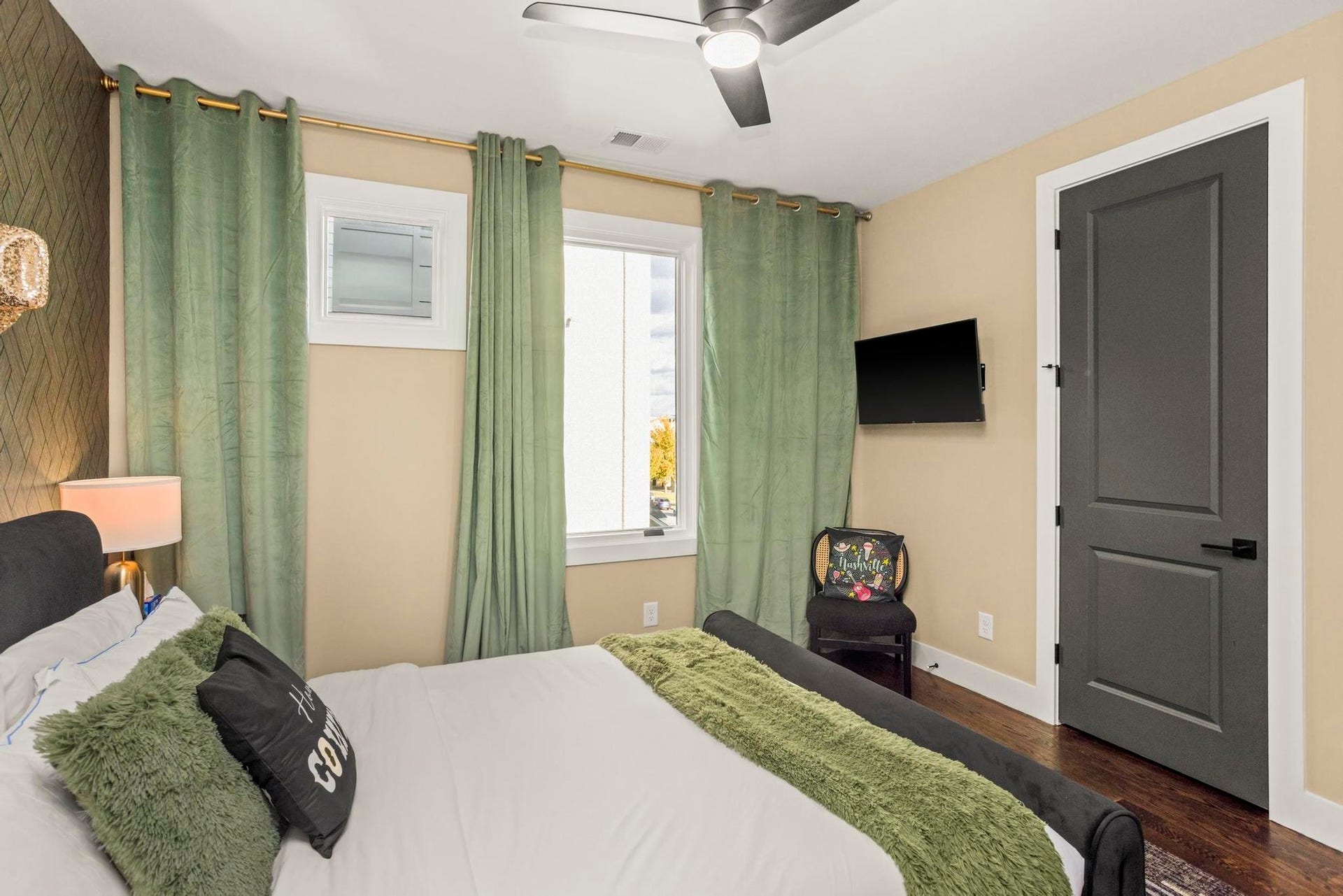 1026 Jefferson Street, Nashville, TN 37208 1026 Jefferson Street, Nashville, TN 37208