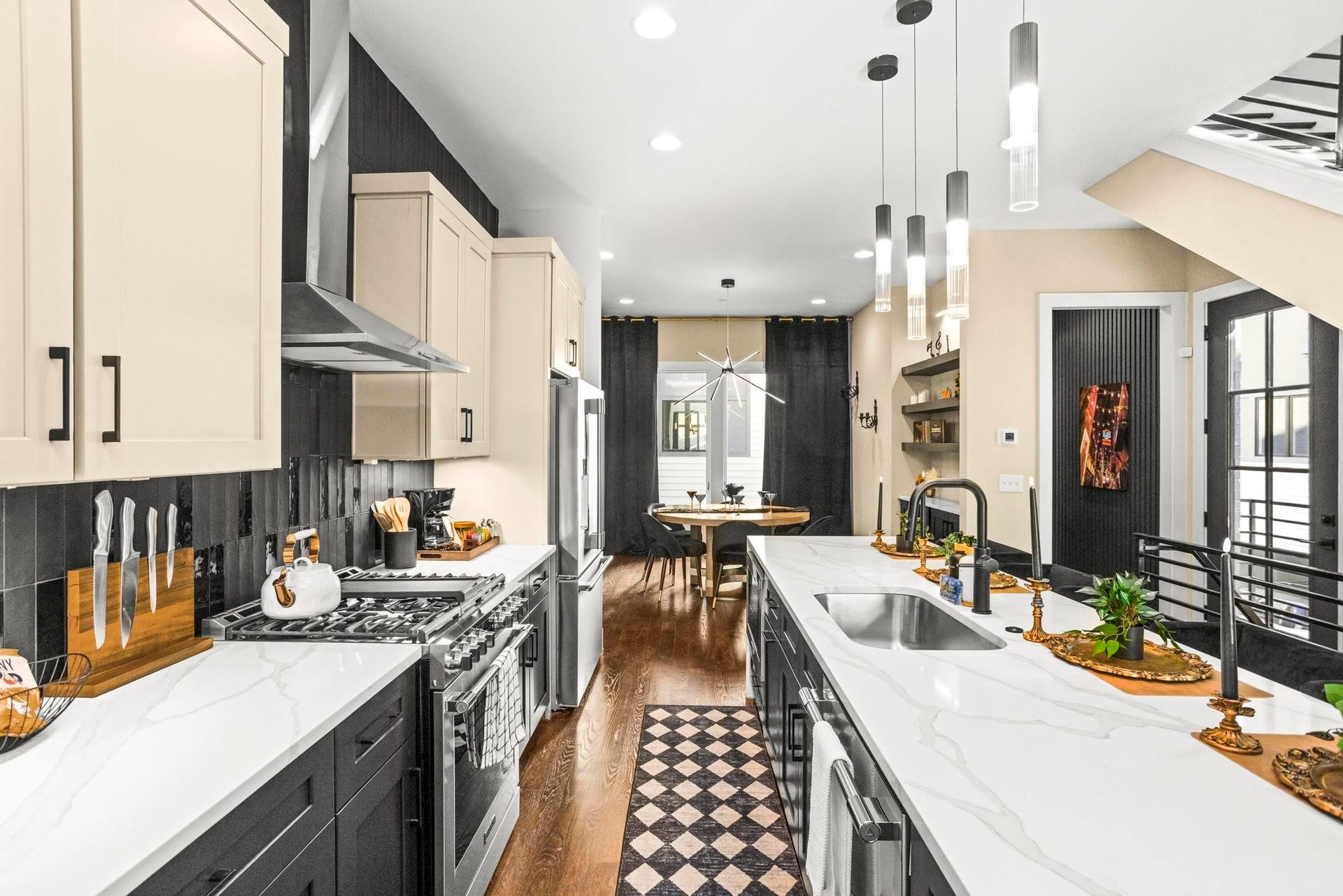 1026 Jefferson Street, Nashville, TN 37208 1026 Jefferson Street, Nashville, TN 37208