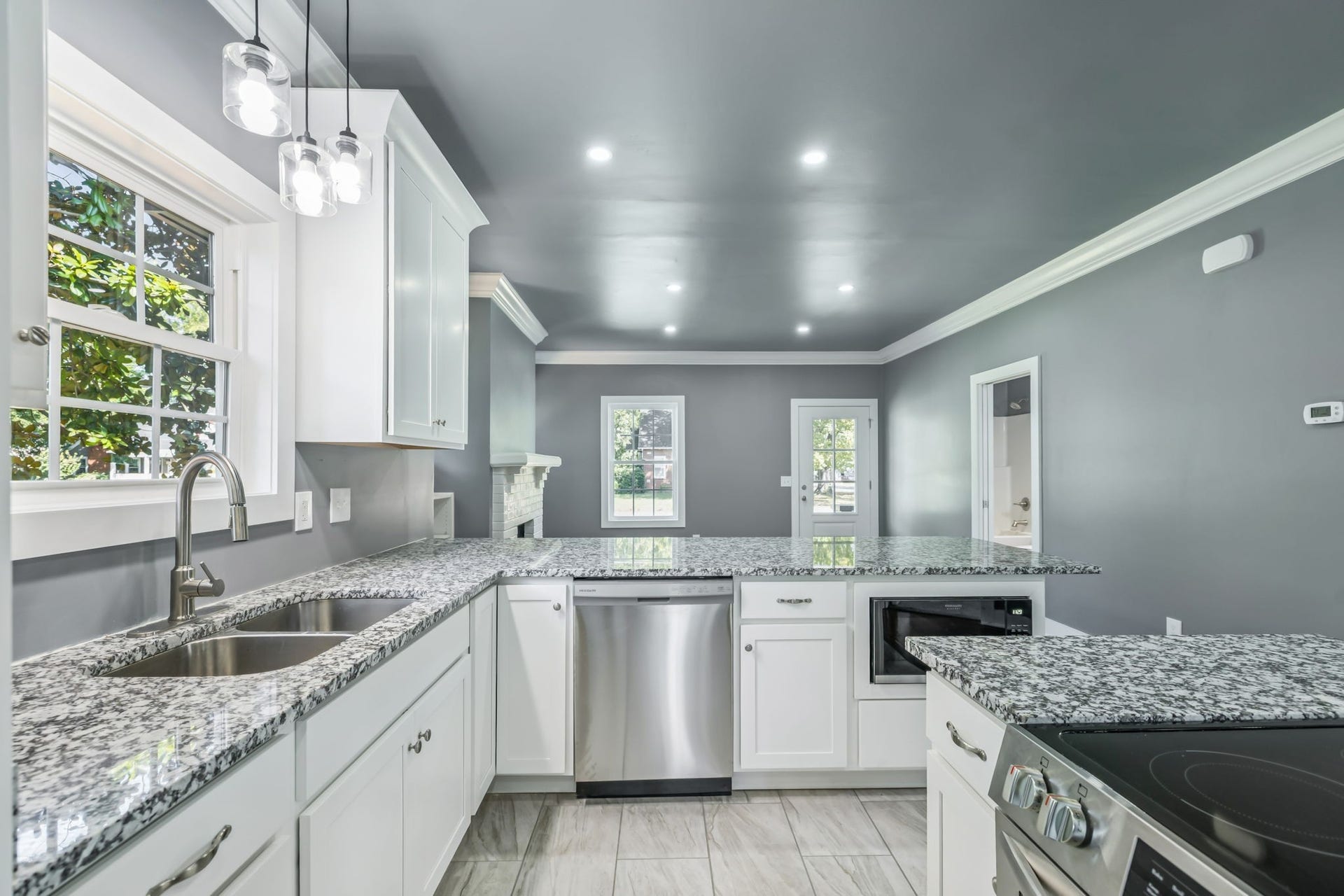 301 Kingwood Dr, Murfreesboro, TN 37129 301 Kingwood Dr, Murfreesboro, TN 37129