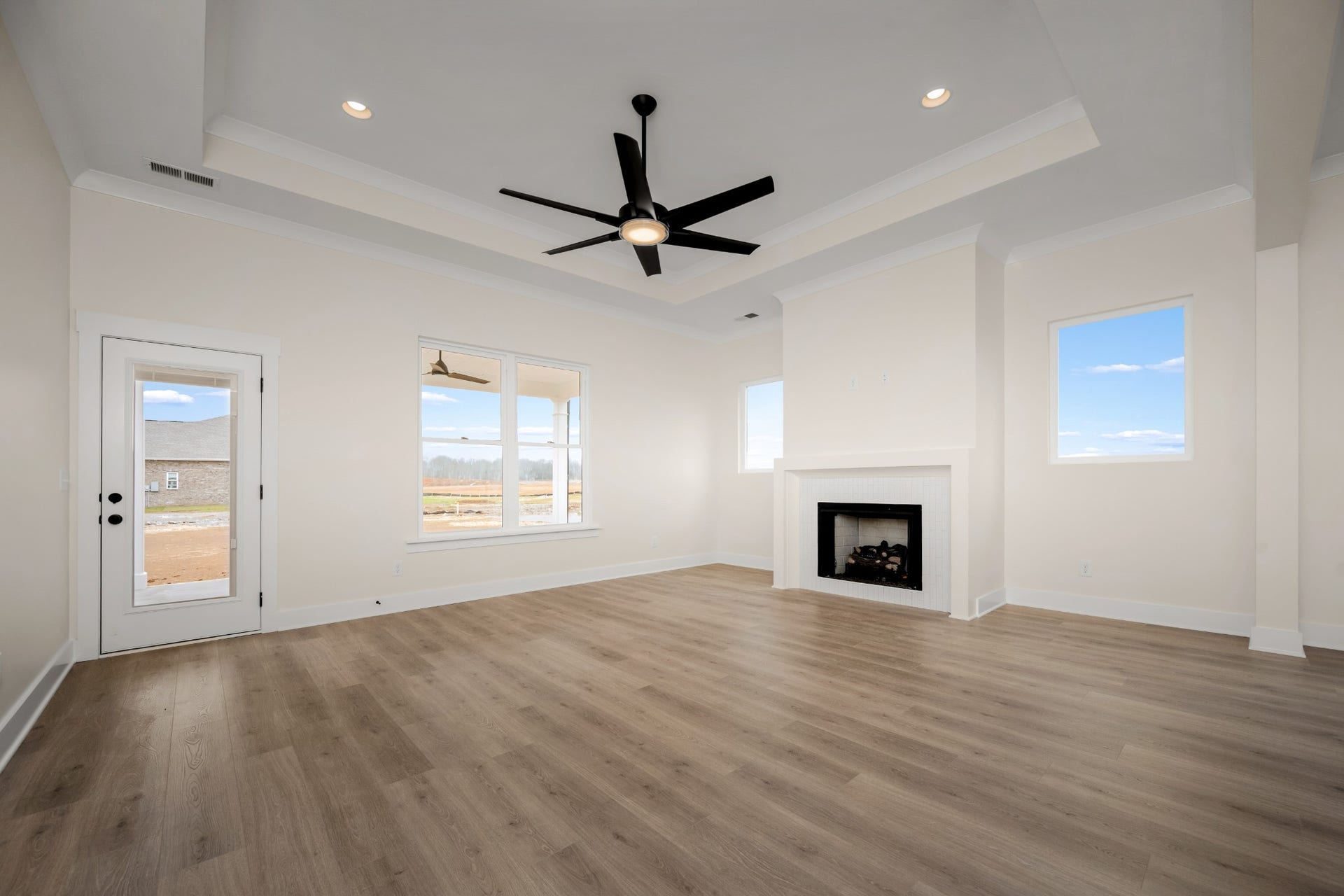 5517 Sinclair St, Murfreesboro, TN 37127 5517 Sinclair St, Murfreesboro, TN 37127