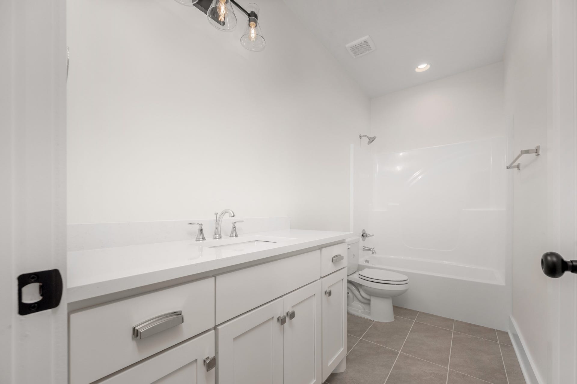 5517 Sinclair St, Murfreesboro, TN 37127 5517 Sinclair St, Murfreesboro, TN 37127