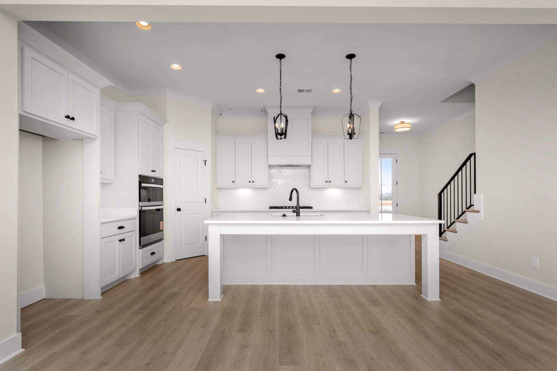 5517 Sinclair St, Murfreesboro, TN 37127 5517 Sinclair St, Murfreesboro, TN 37127