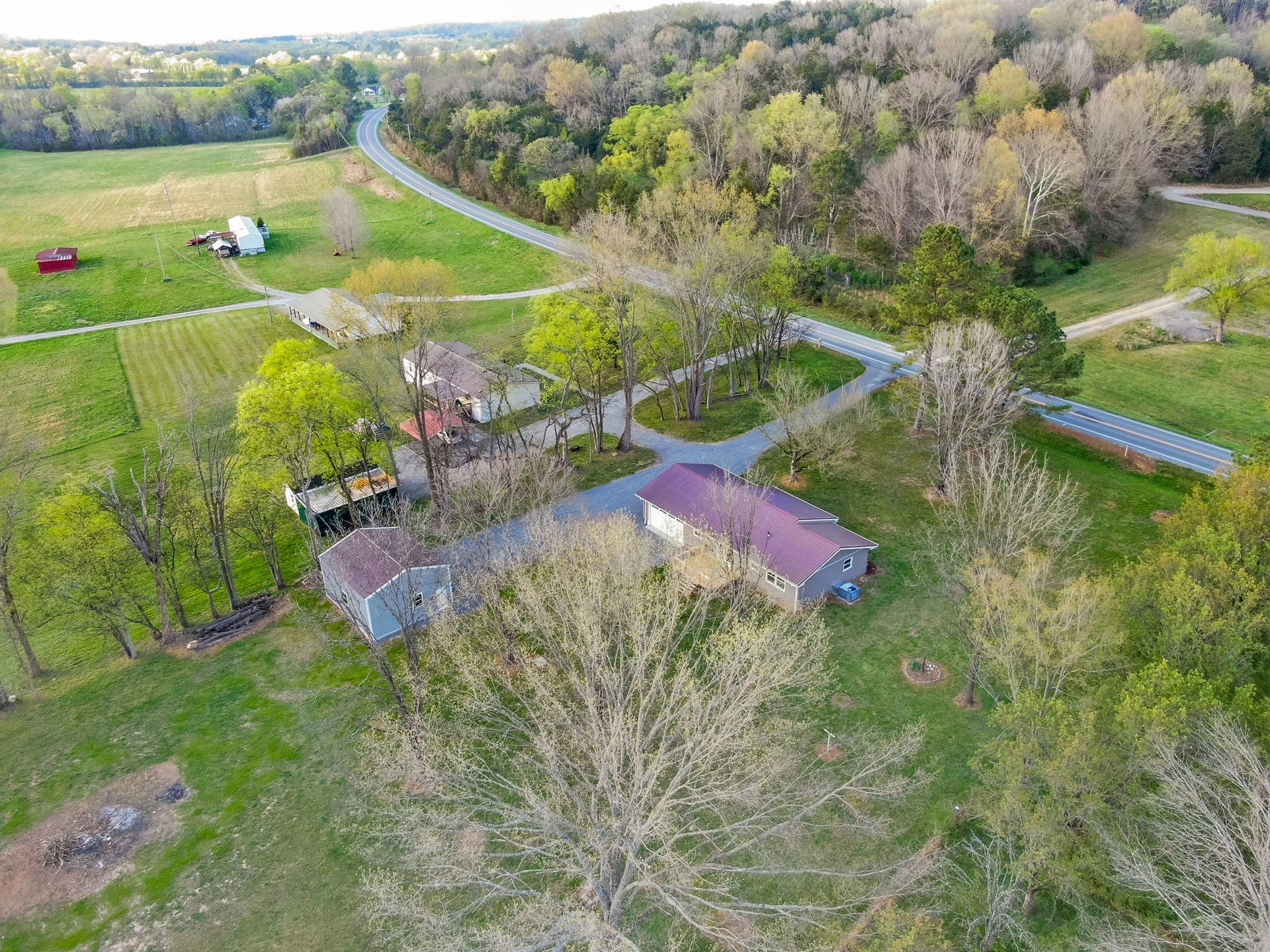 2338 Highway 82 S, Shelbyville, TN 37160 2338 Highway 82 S, Shelbyville, TN 37160