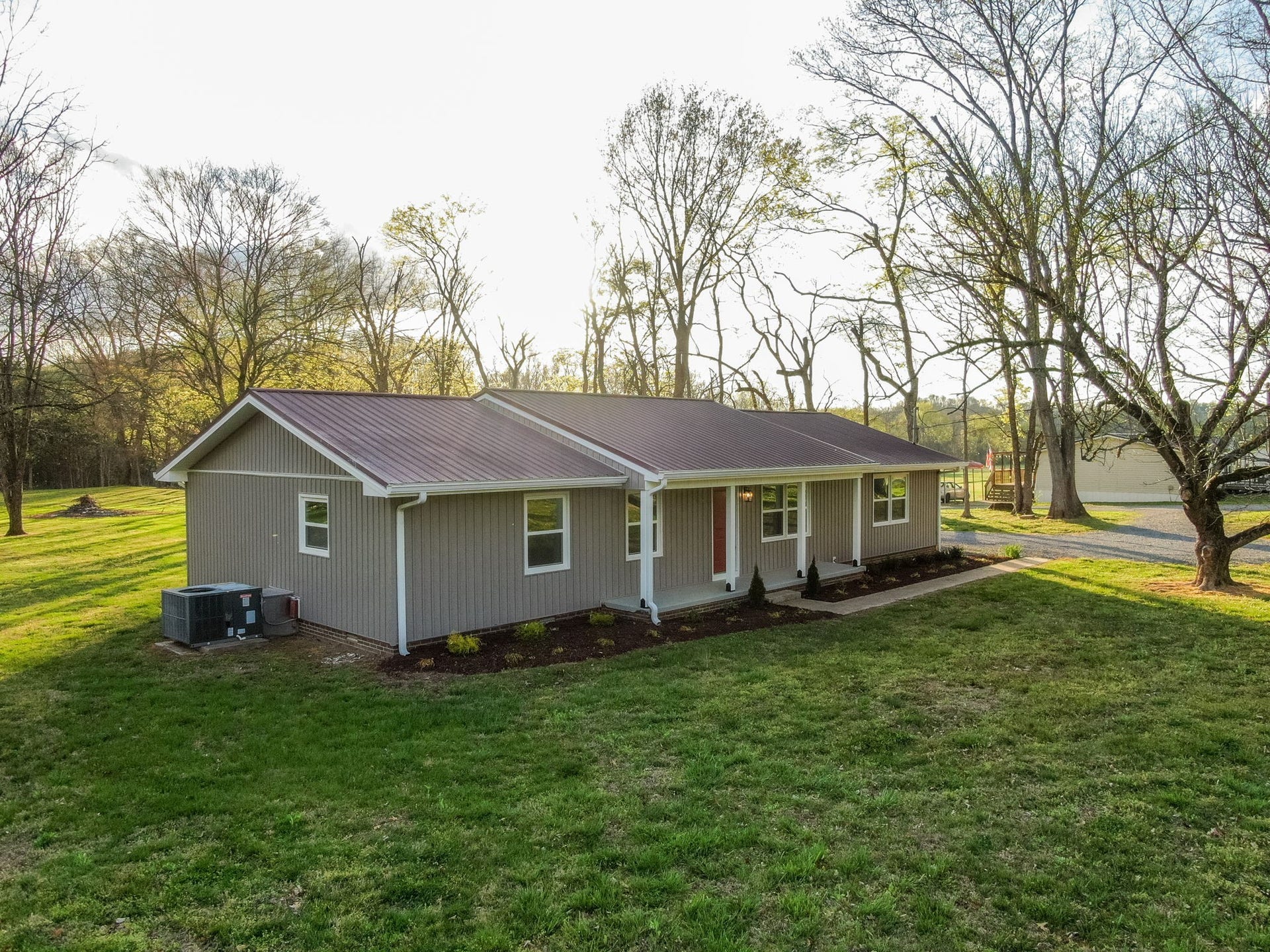 2338 Highway 82 S, Shelbyville, TN 37160 2338 Highway 82 S, Shelbyville, TN 37160