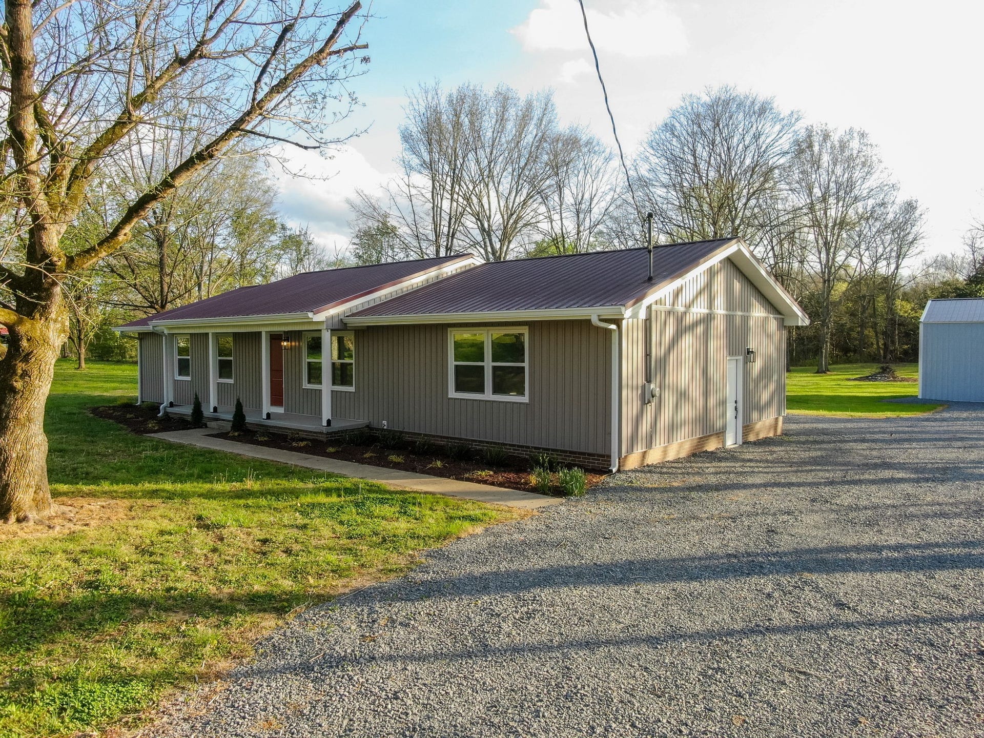 2338 Highway 82 S, Shelbyville, TN 37160 2338 Highway 82 S, Shelbyville, TN 37160