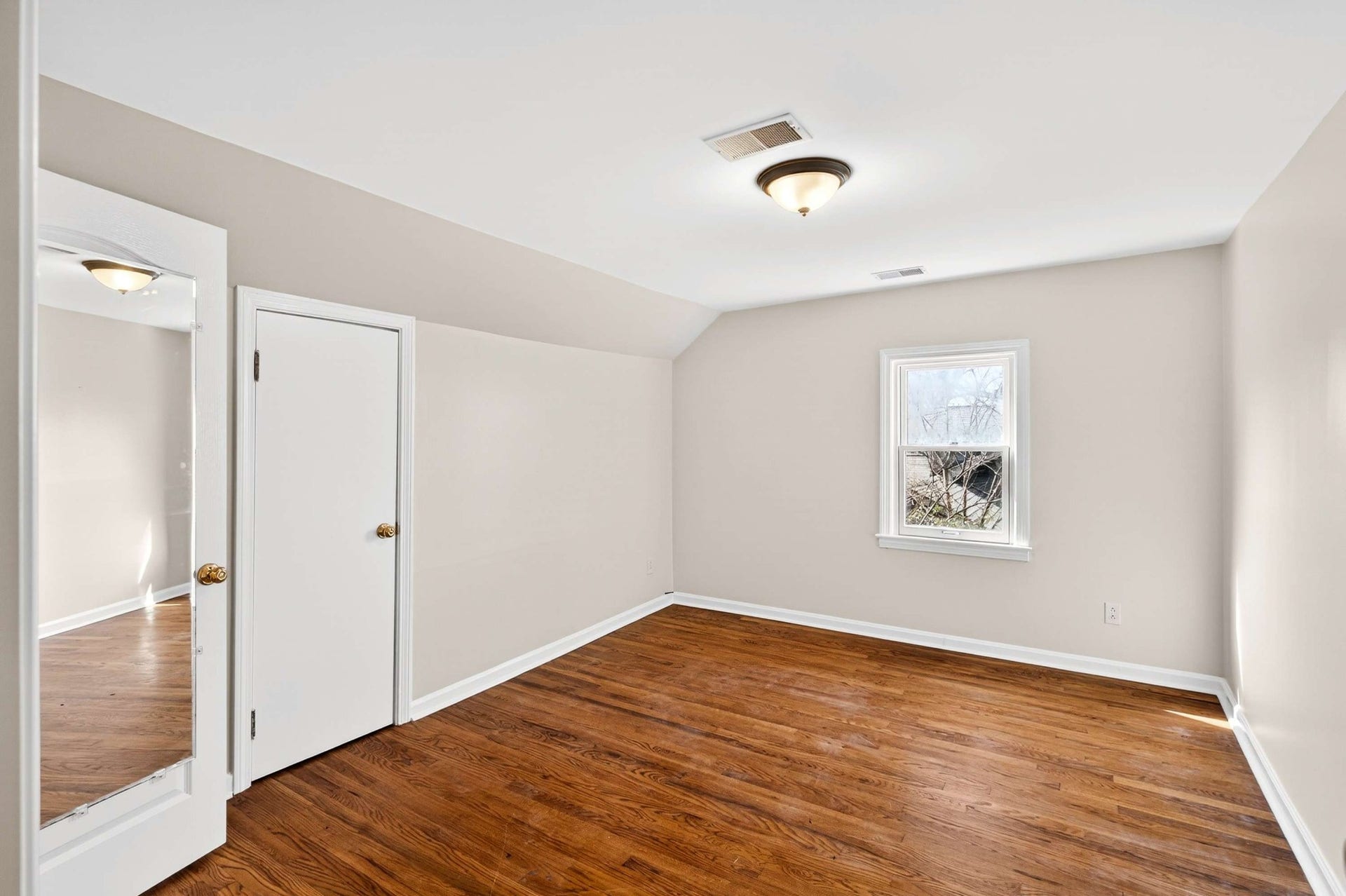 2110 Westwood Ave, Nashville, TN 37212 2110 Westwood Ave, Nashville, TN 37212