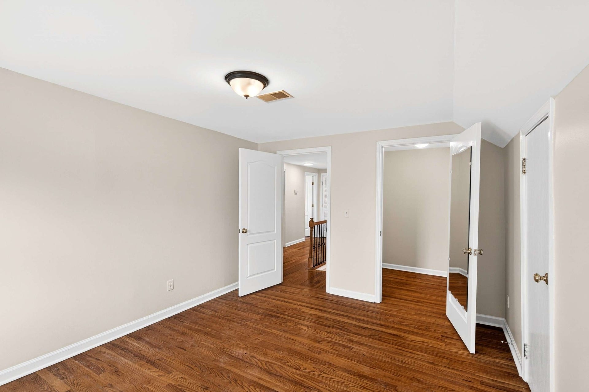 2110 Westwood Ave, Nashville, TN 37212 2110 Westwood Ave, Nashville, TN 37212