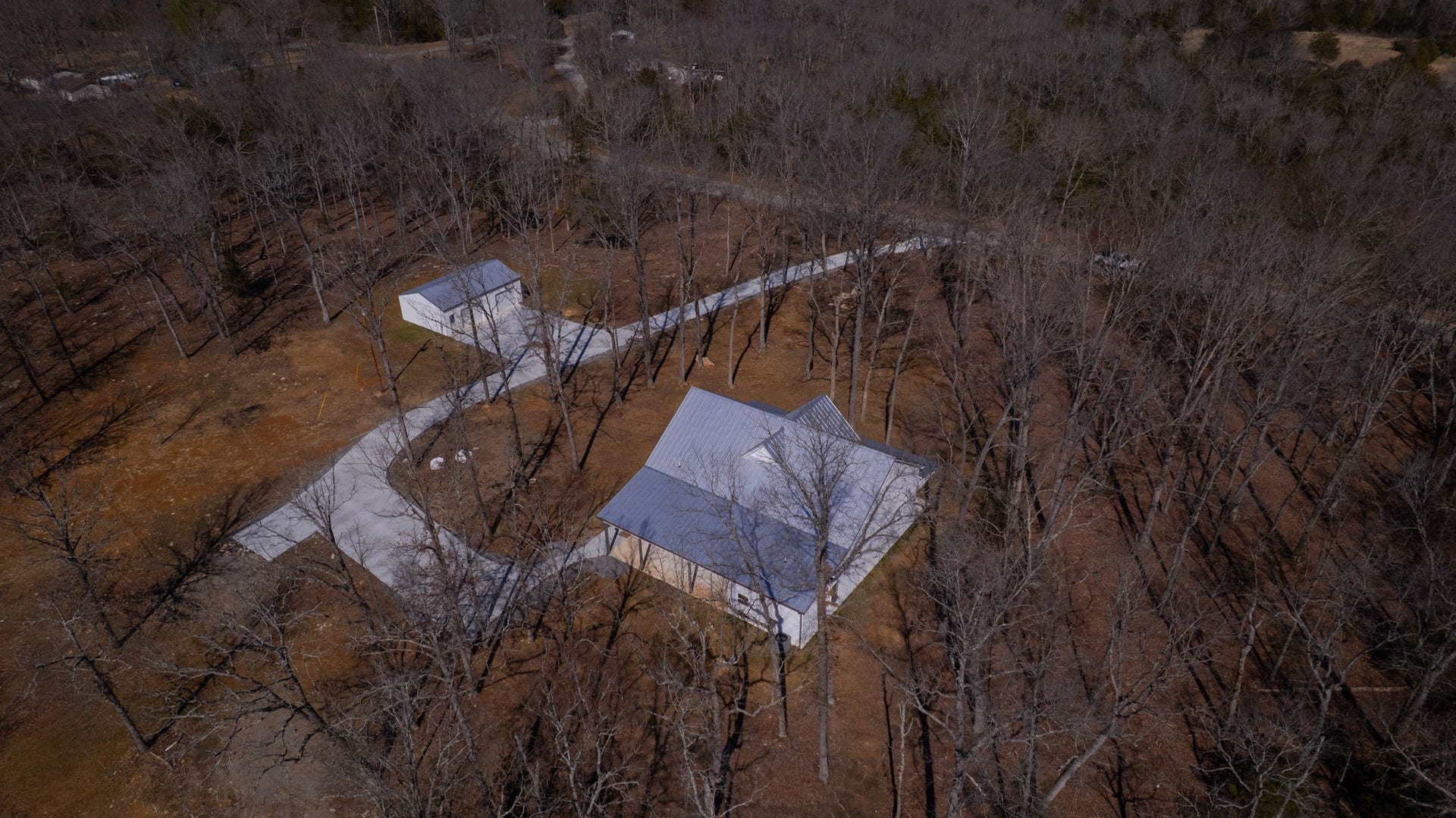 579 Lower Halls Mill Rd, Shelbyville, TN 37160 579 Lower Halls Mill Rd, Shelbyville, TN 37160