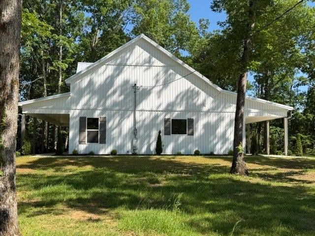 579 Lower Halls Mill Rd, Shelbyville, TN 37160 579 Lower Halls Mill Rd, Shelbyville, TN 37160