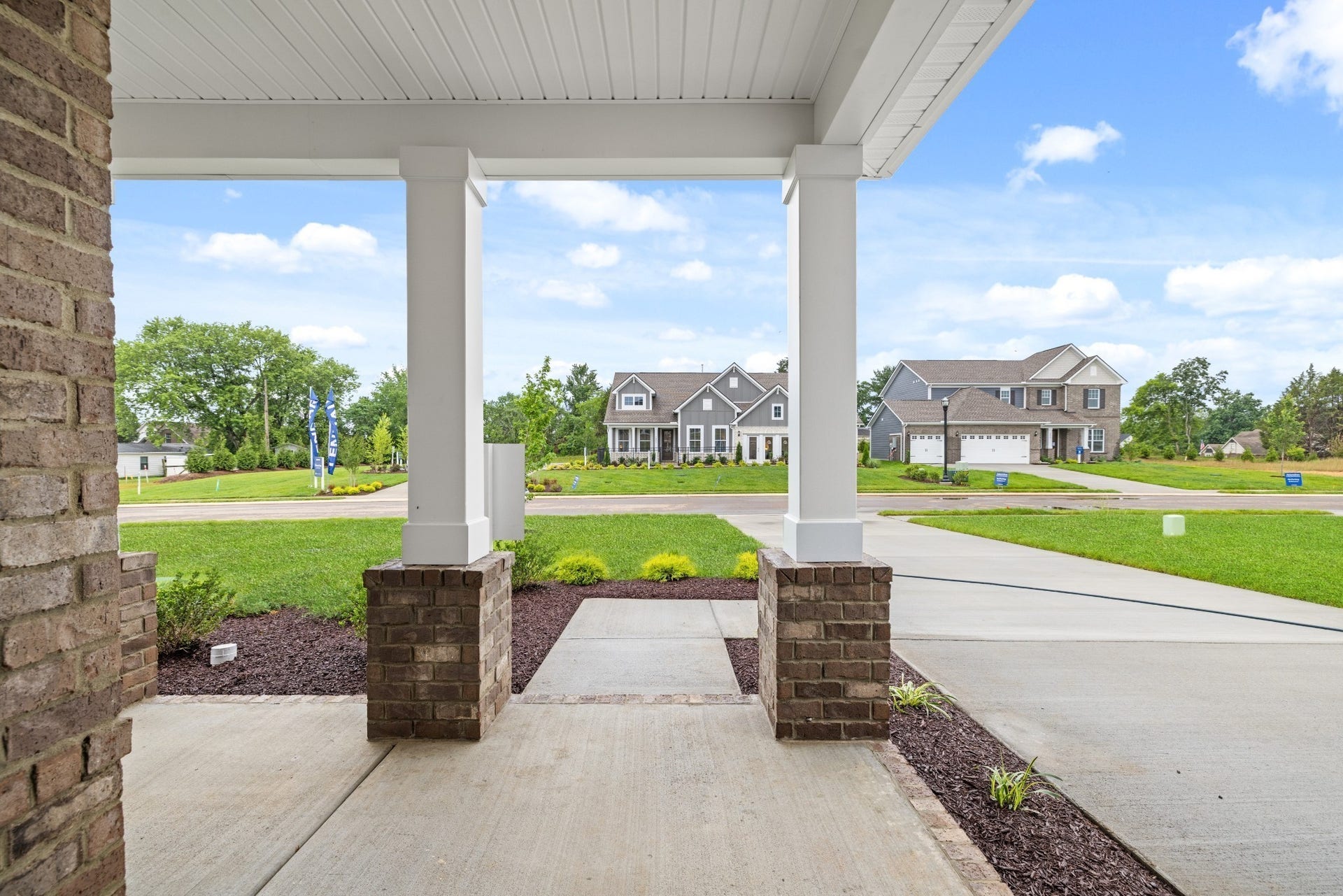 1321 Essem Drive, Murfreesboro, TN 37130 1321 Essem Drive, Murfreesboro, TN 37130