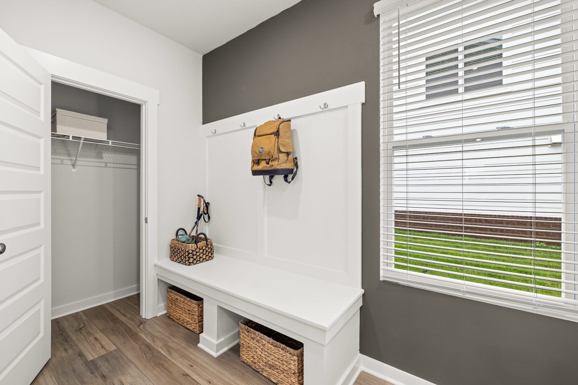 1321 Essem Drive, Murfreesboro, TN 37130 1321 Essem Drive, Murfreesboro, TN 37130
