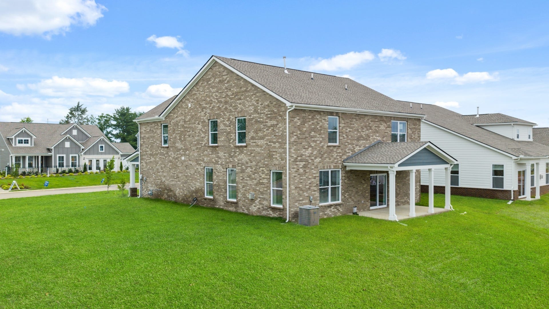 1321 Essem Drive, Murfreesboro, TN 37130 1321 Essem Drive, Murfreesboro, TN 37130