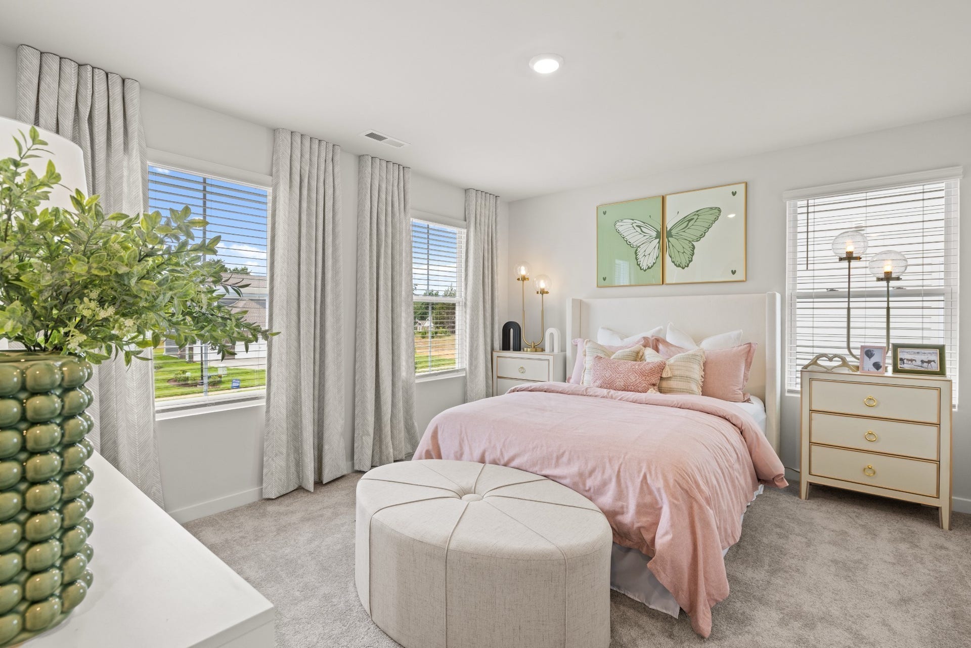 1321 Essem Drive, Murfreesboro, TN 37130 1321 Essem Drive, Murfreesboro, TN 37130