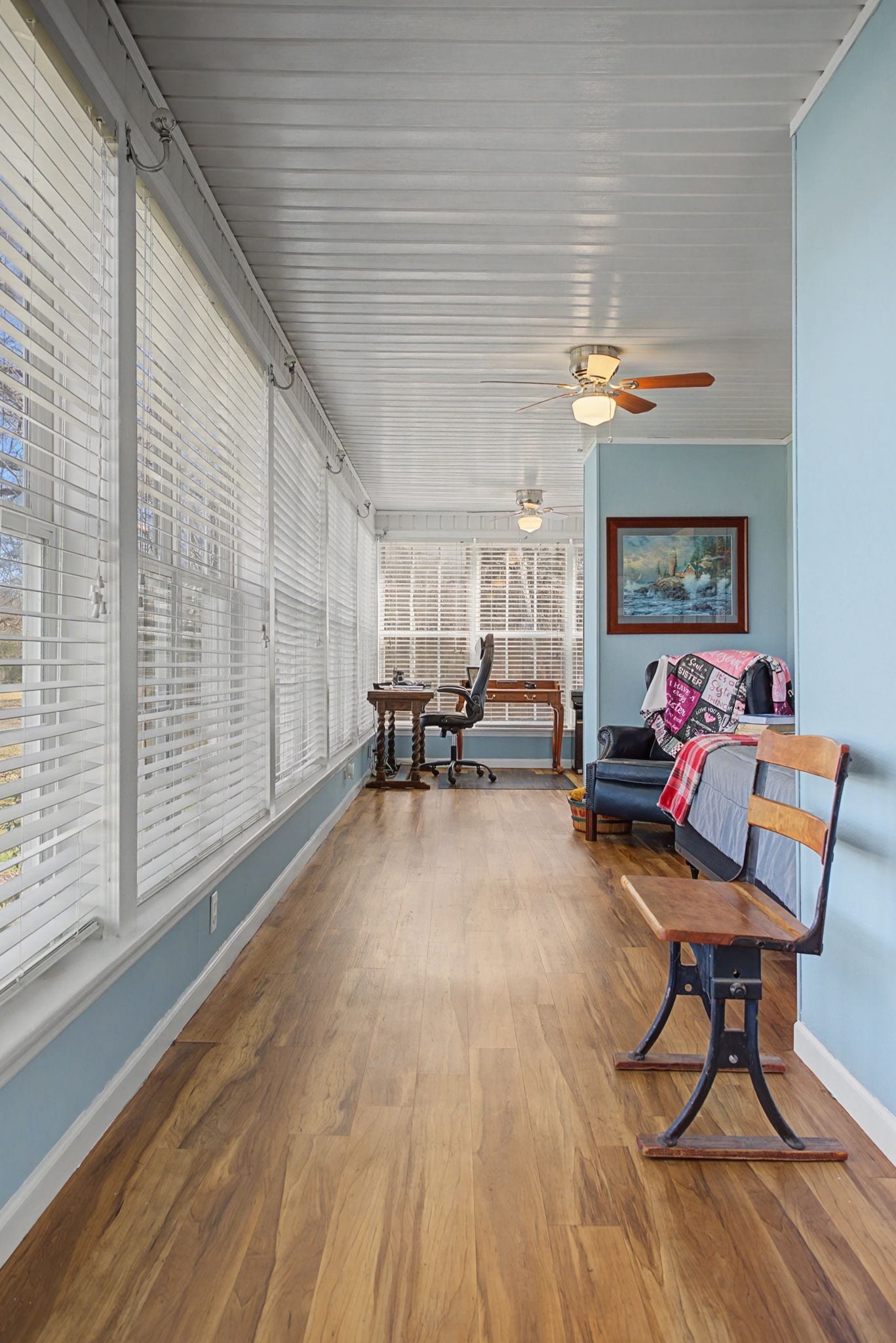 1545 Irwin Rd, Lewisburg, TN 37091 Sunroom with wall of windows