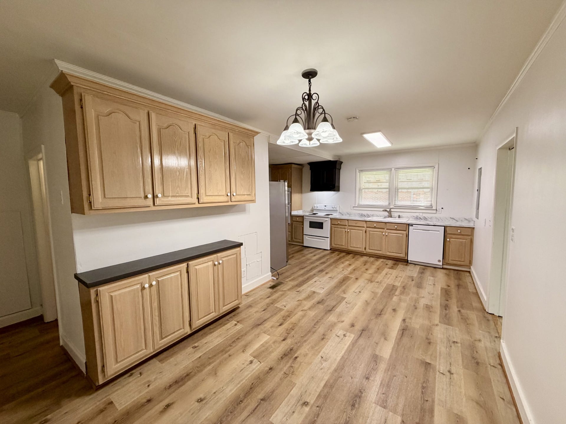 609 S Highland Ave, Murfreesboro, TN 37130 609 S Highland Ave, Murfreesboro, TN 37130