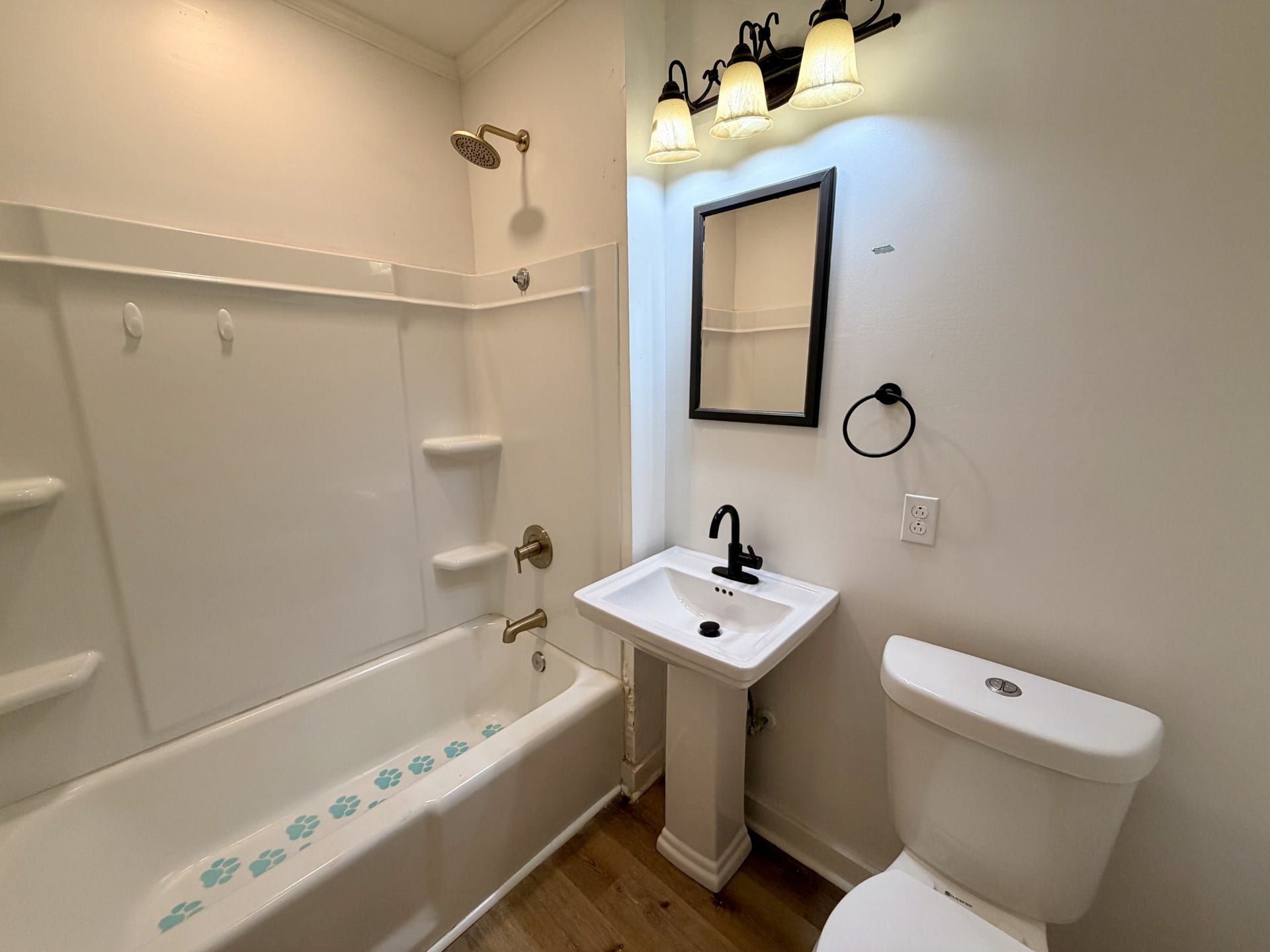 609 S Highland Ave, Murfreesboro, TN 37130 609 S Highland Ave, Murfreesboro, TN 37130