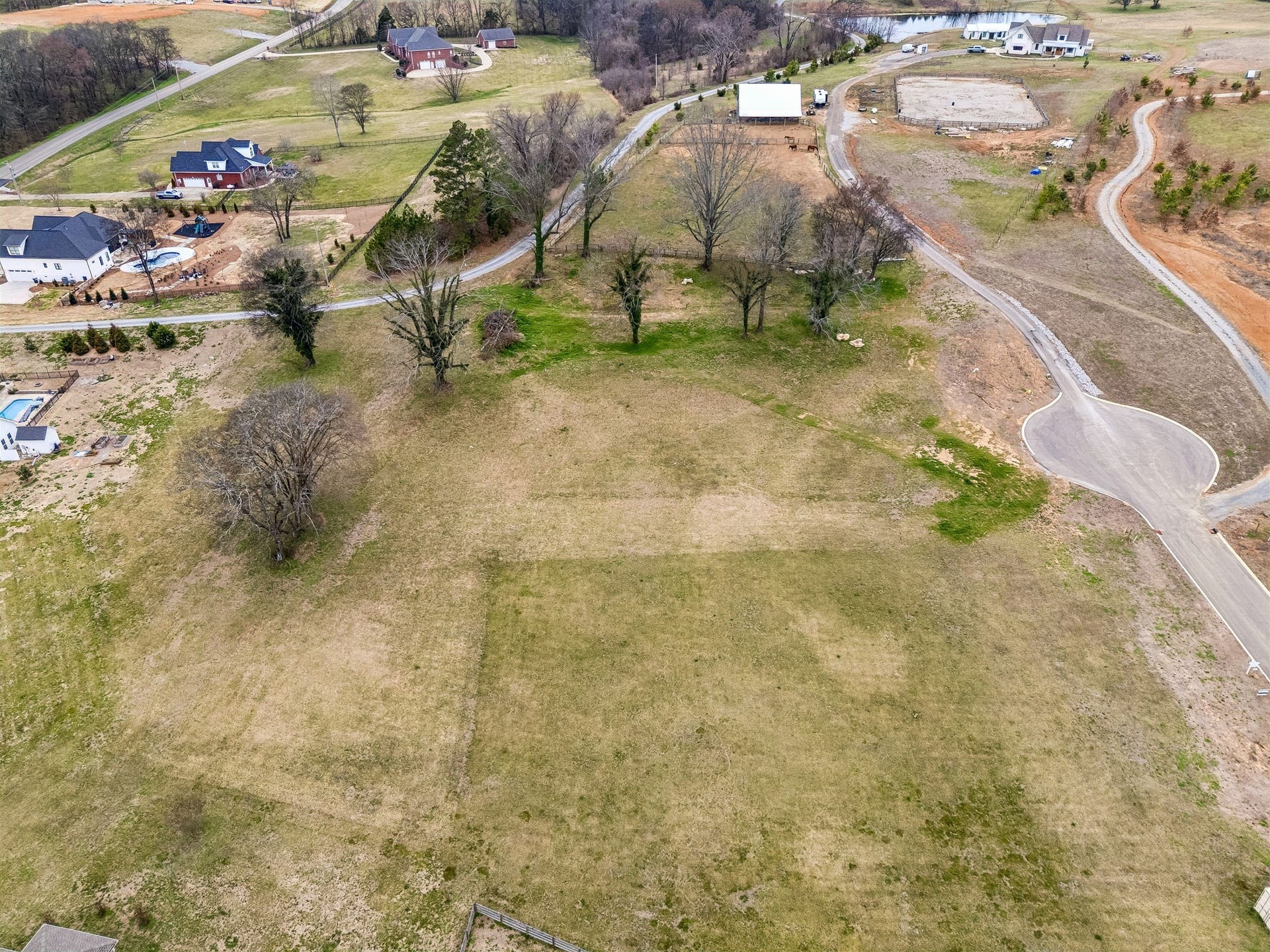 105 Heirloom Ln, Columbia, TN 38401