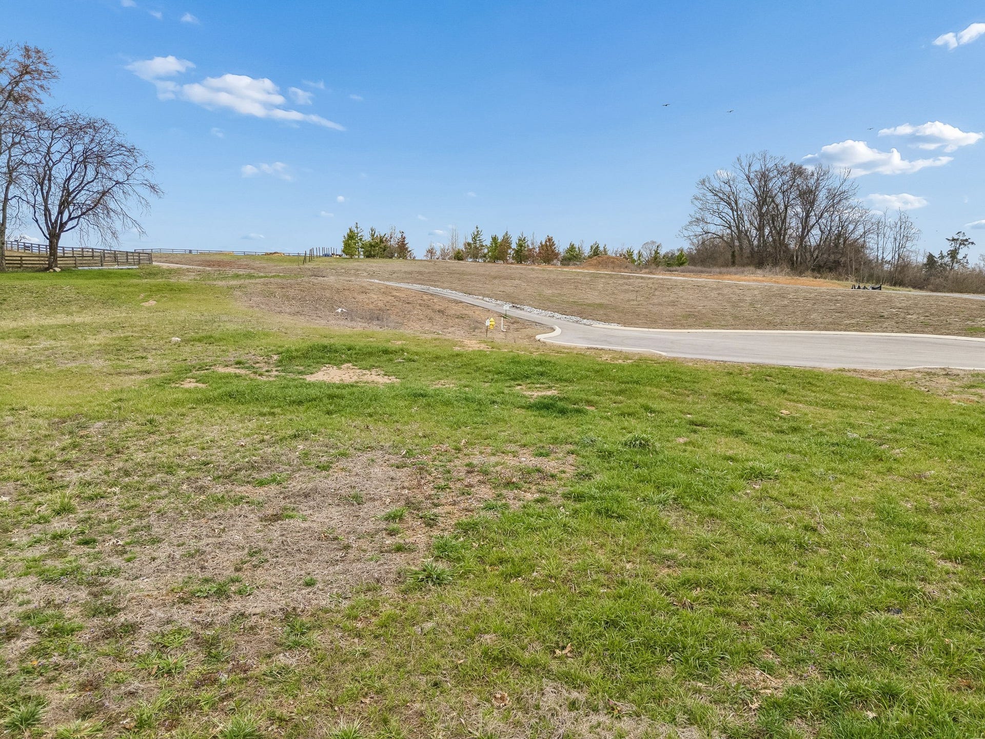 105 Heirloom Ln, Columbia, TN 38401