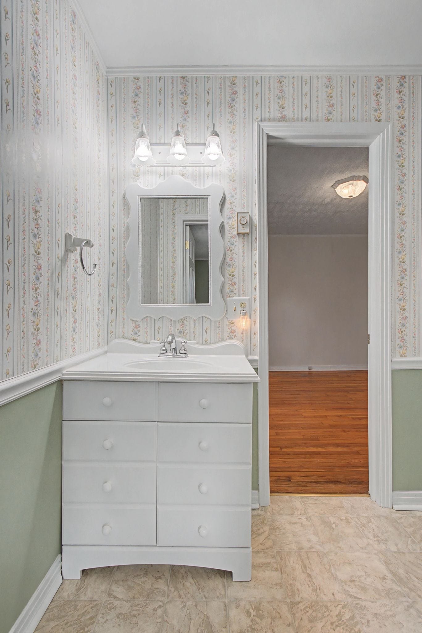 704 Fleming St, Columbia, TN 38401 704 Fleming St, Columbia, TN 38401