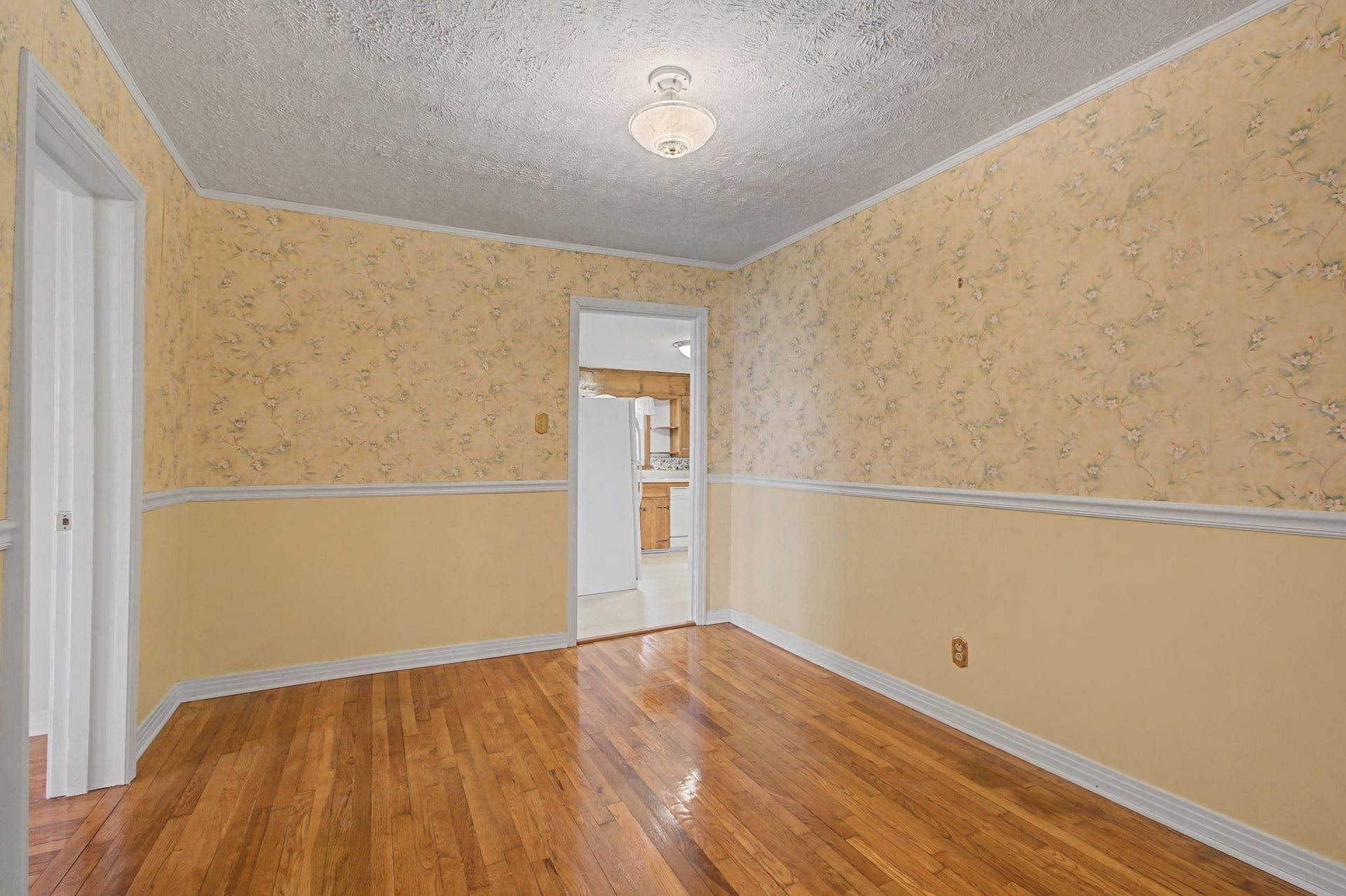704 Fleming St, Columbia, TN 38401 704 Fleming St, Columbia, TN 38401