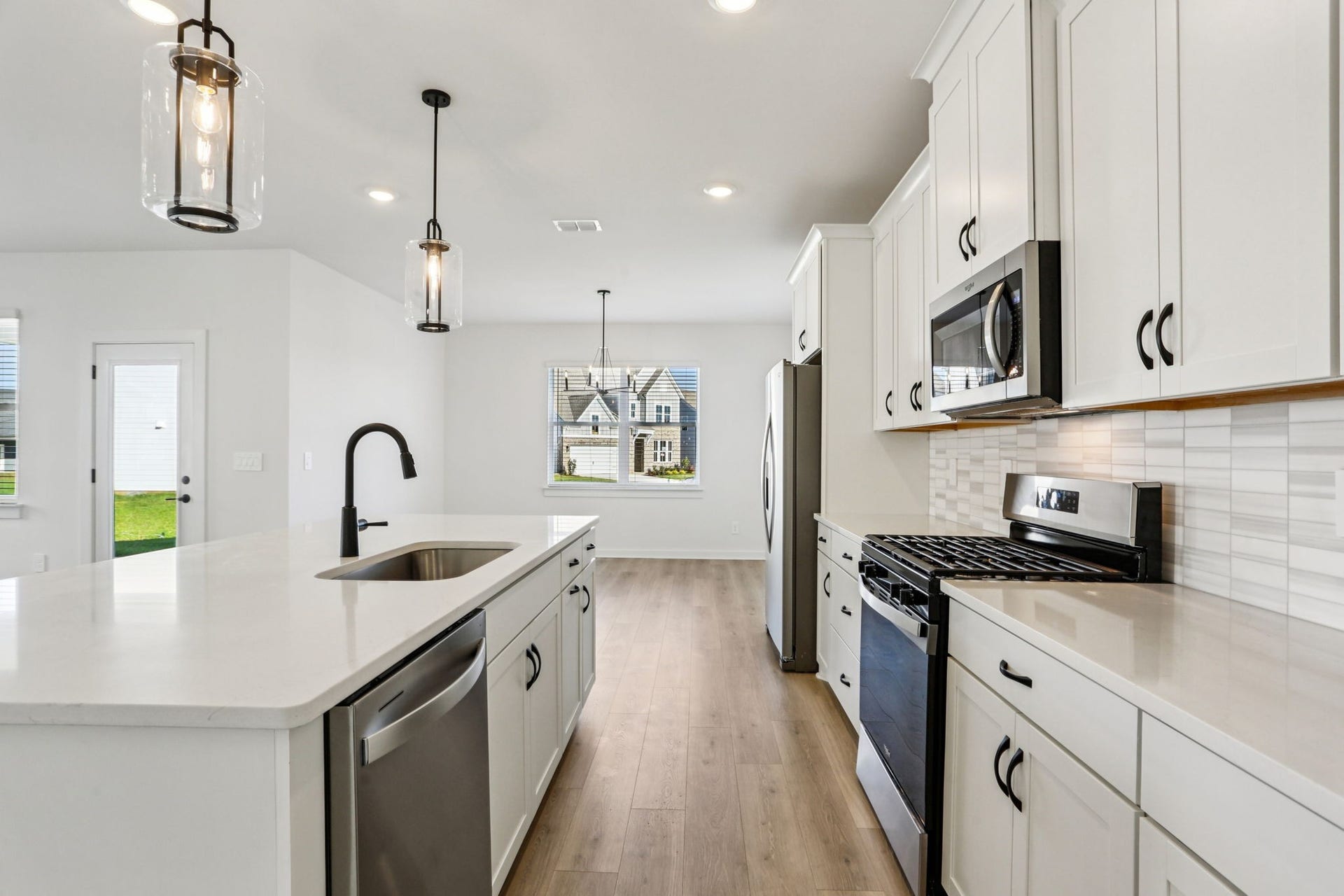 6930 Wayana Drive, Murfreesboro, TN 37127 6930 Wayana Drive, Murfreesboro, TN 37127