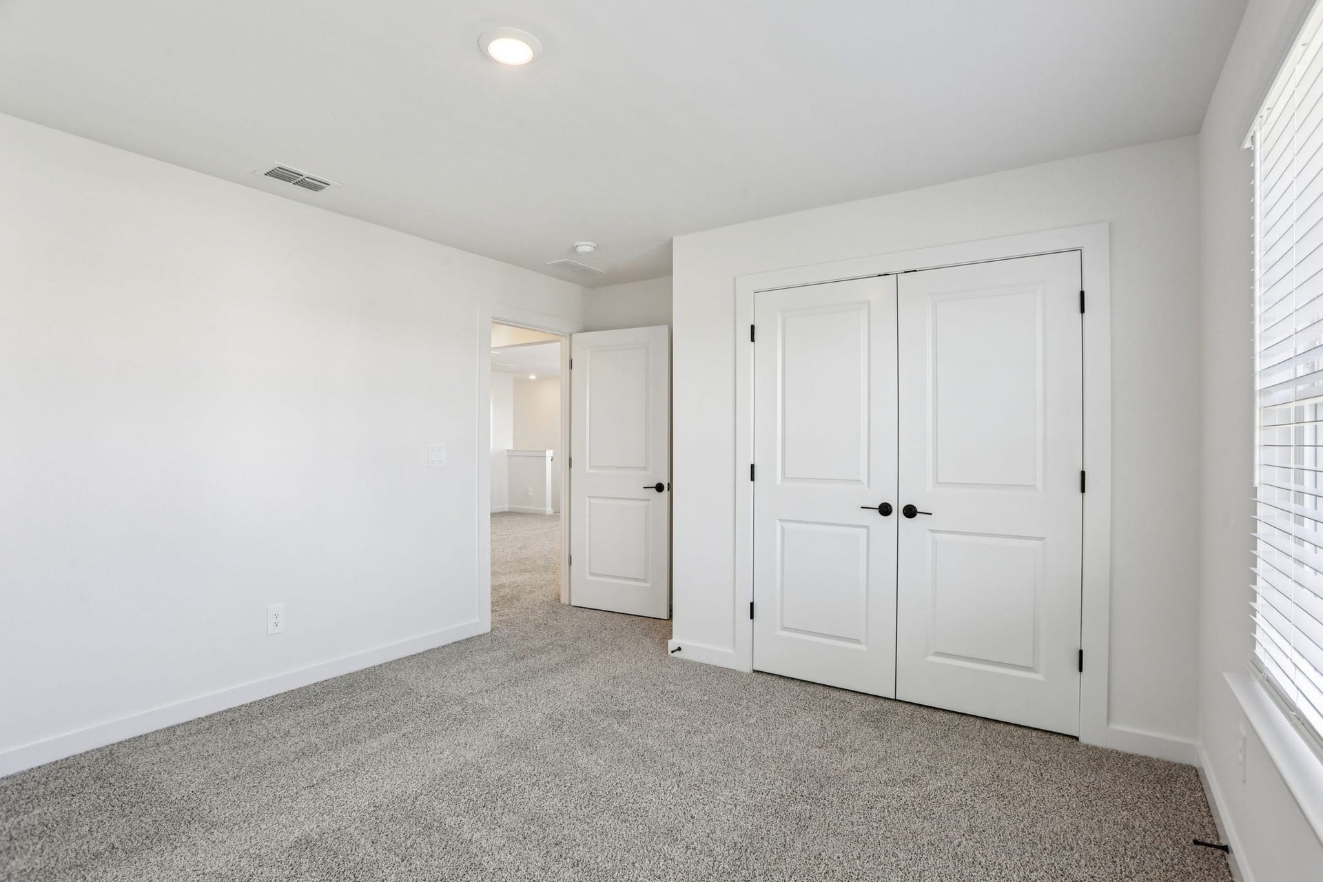 6930 Wayana Drive, Murfreesboro, TN 37127 6930 Wayana Drive, Murfreesboro, TN 37127