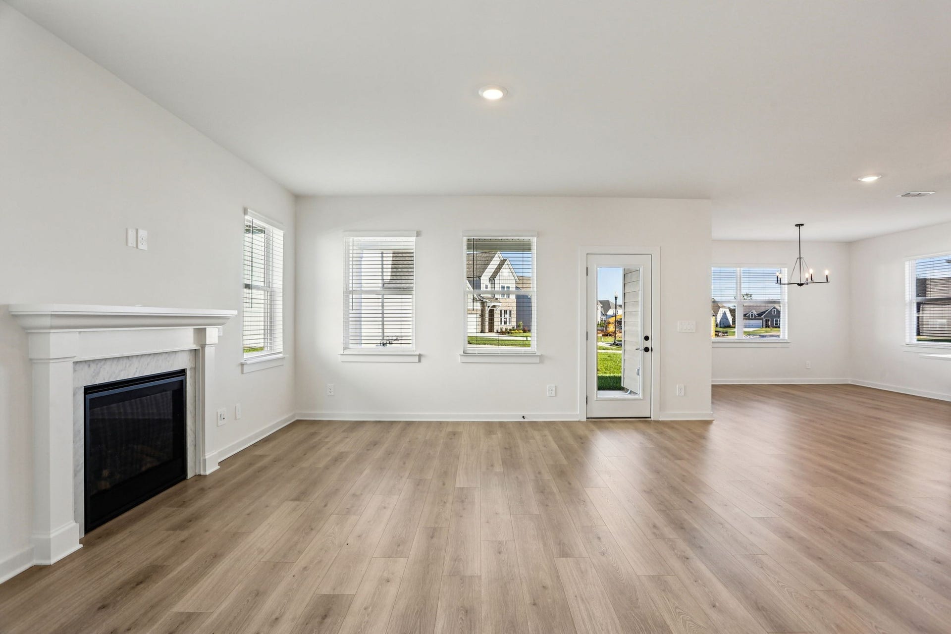 6930 Wayana Drive, Murfreesboro, TN 37127 6930 Wayana Drive, Murfreesboro, TN 37127