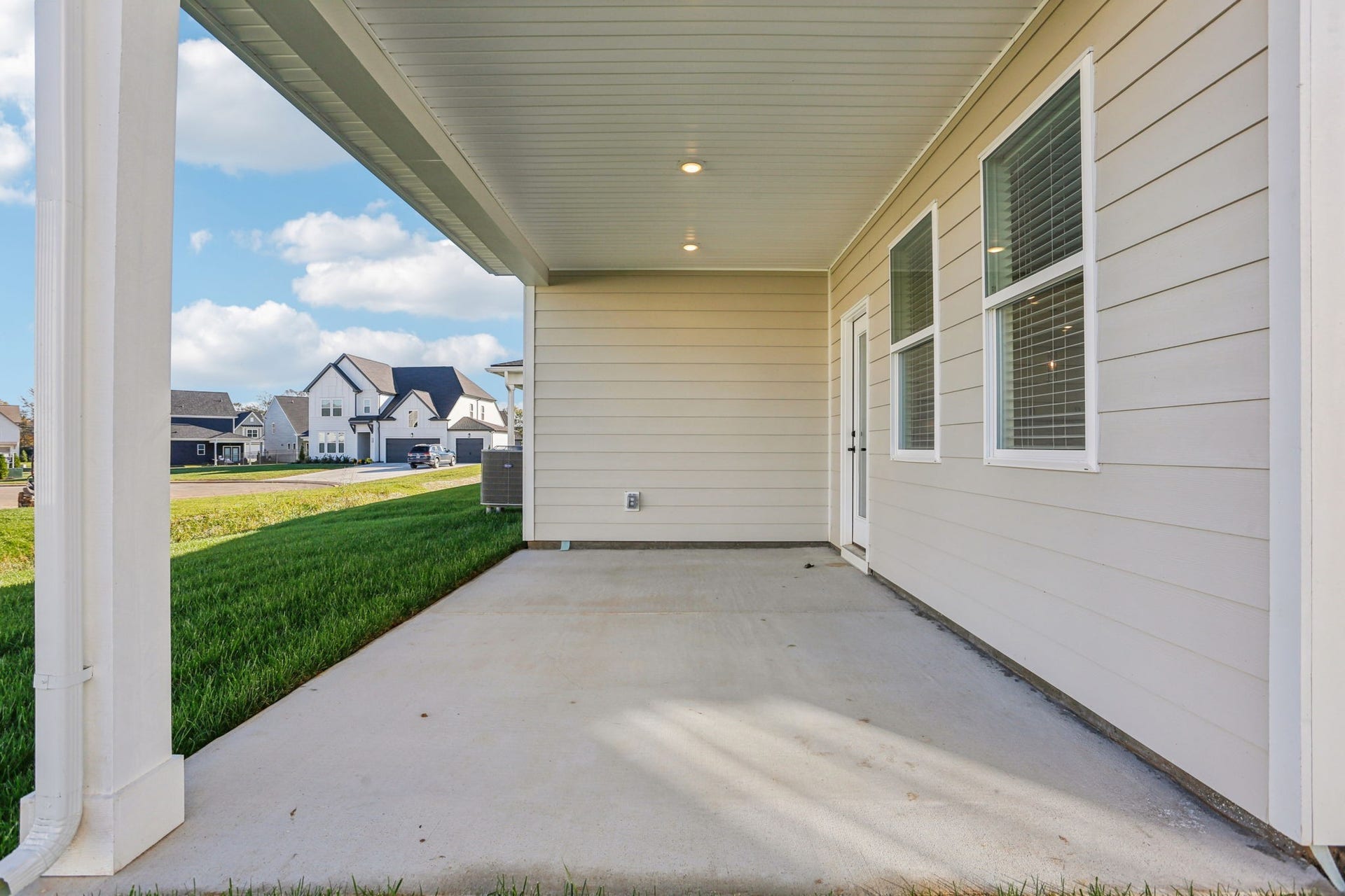 6930 Wayana Drive, Murfreesboro, TN 37127 6930 Wayana Drive, Murfreesboro, TN 37127