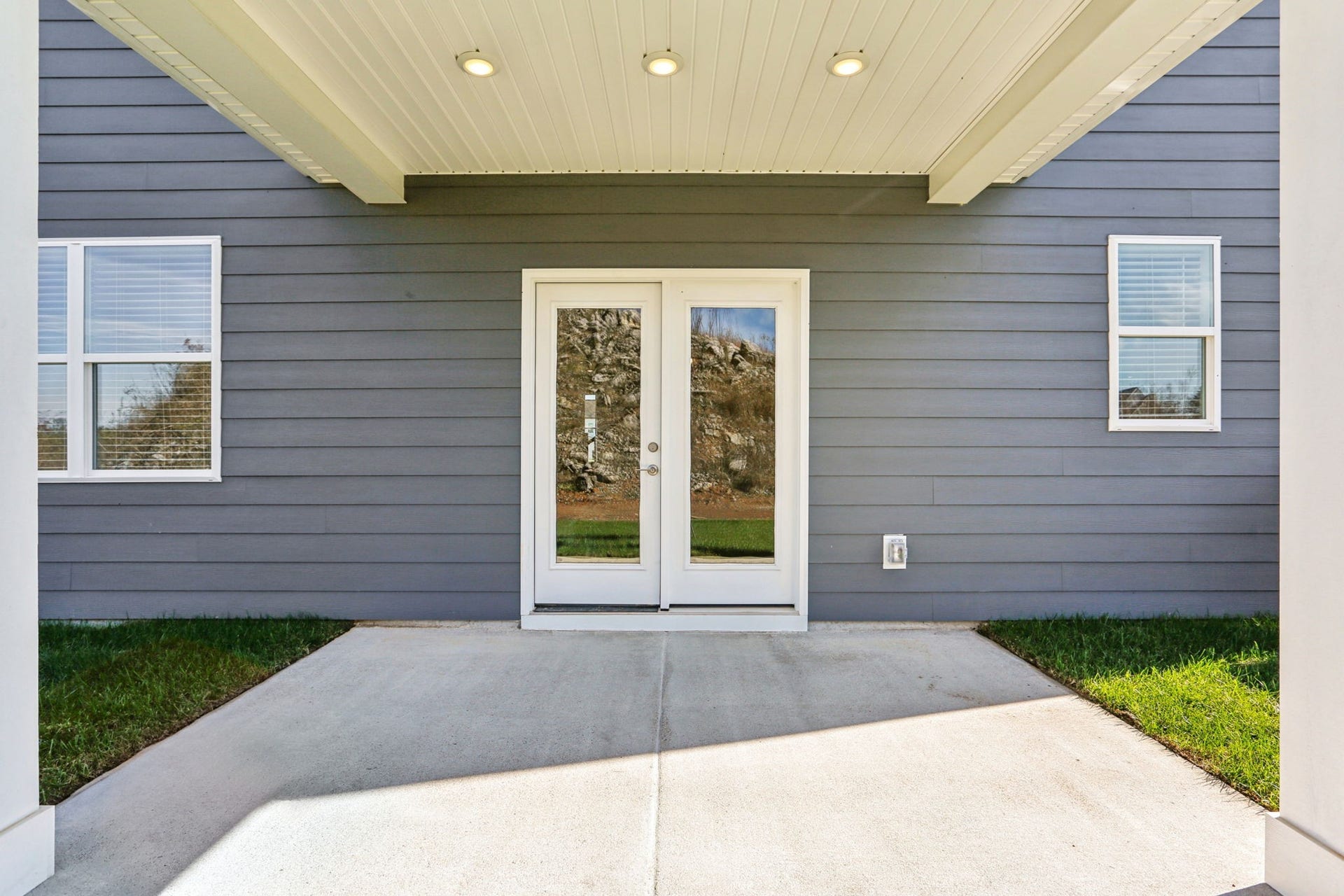 6915 Wayana Drive, Murfreesboro, TN 37127 6915 Wayana Drive, Murfreesboro, TN 37127