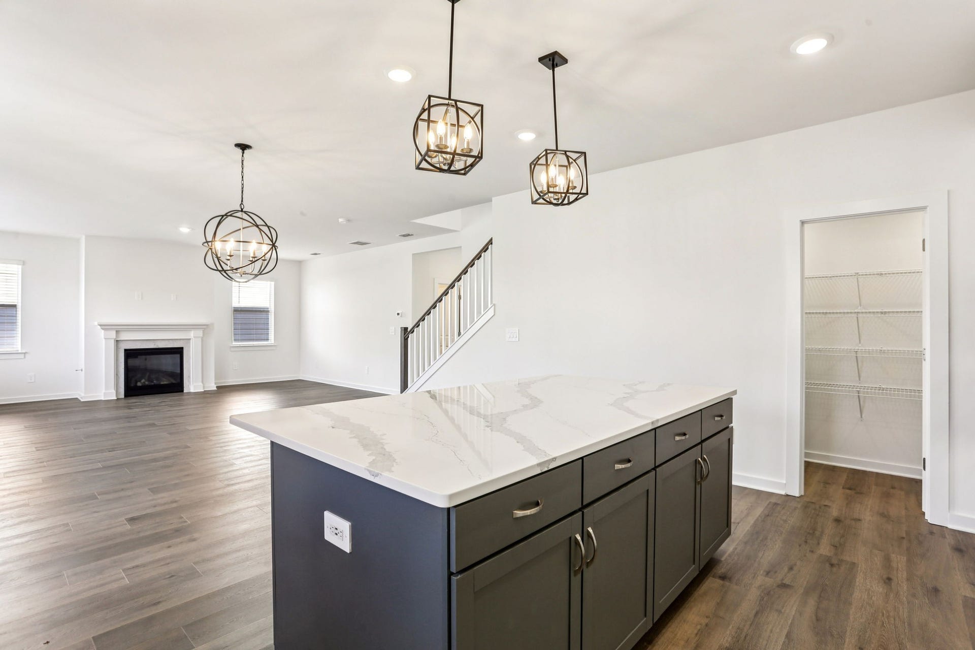 6915 Wayana Drive, Murfreesboro, TN 37127 6915 Wayana Drive, Murfreesboro, TN 37127
