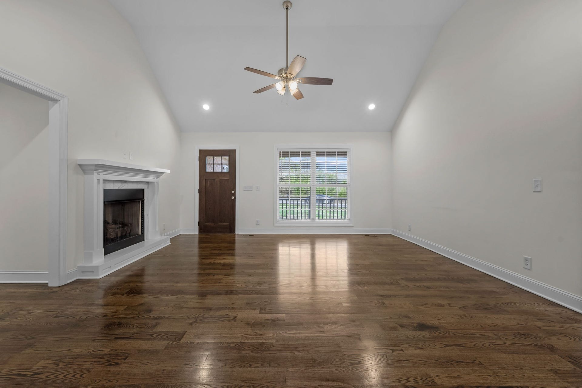 1536 Fairfield Pike, Shelbyville, TN 37160 1536 Fairfield Pike, Shelbyville, TN 37160