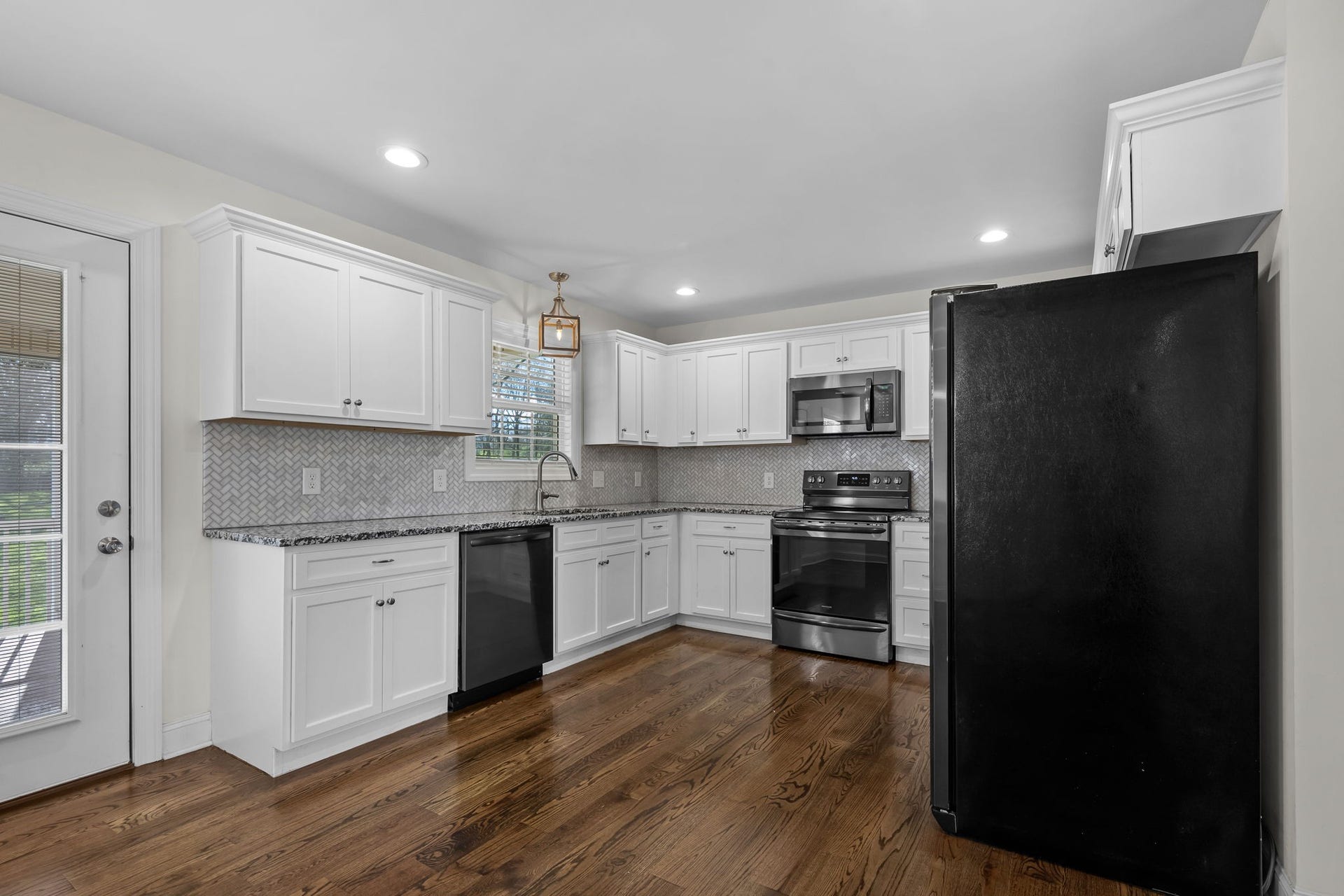 1536 Fairfield Pike, Shelbyville, TN 37160 1536 Fairfield Pike, Shelbyville, TN 37160