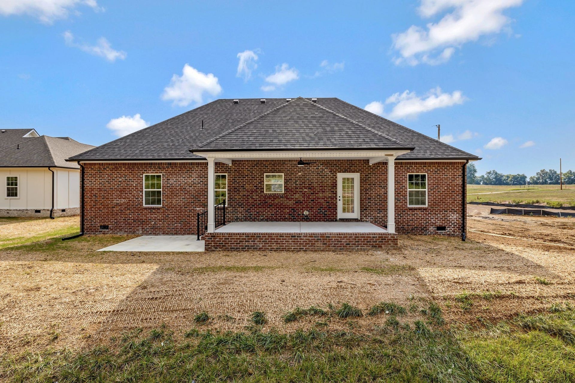 116 Stonebrook Dr, Shelbyville, TN 37160 116 Stonebrook Dr, Shelbyville, TN 37160