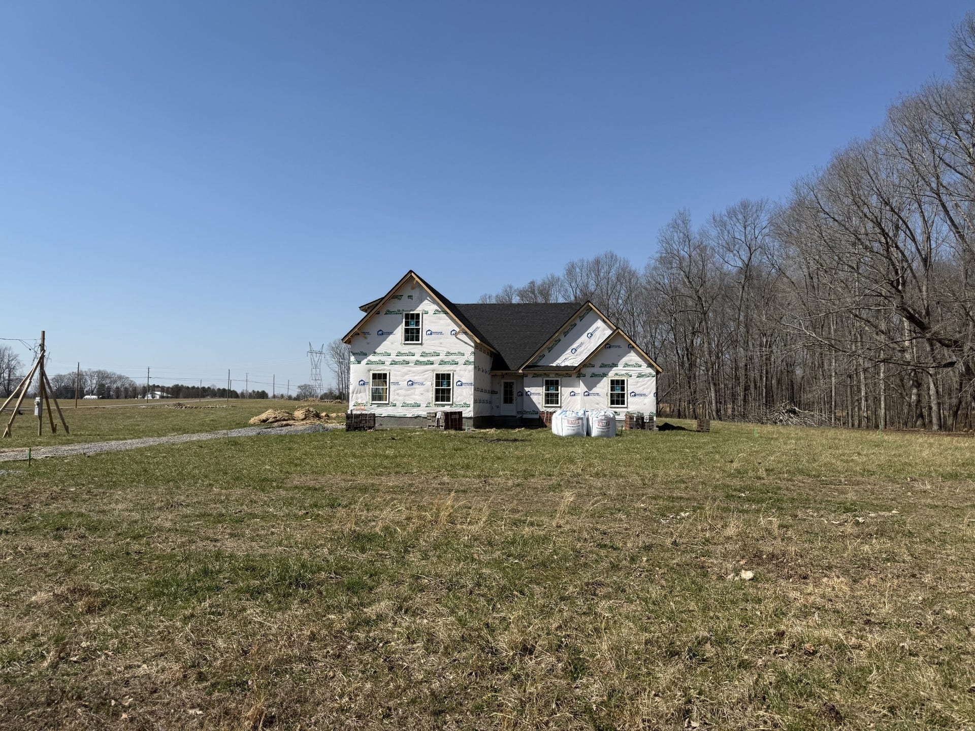 434 Dorsch Rd, Manchester, TN 37355 Photo of different home but same floor plan. Finishes will vary.