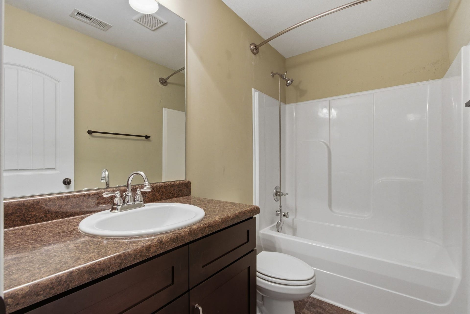 1749 Auburn Ln, Columbia, TN 38401 1749 Auburn Ln, Columbia, TN 38401