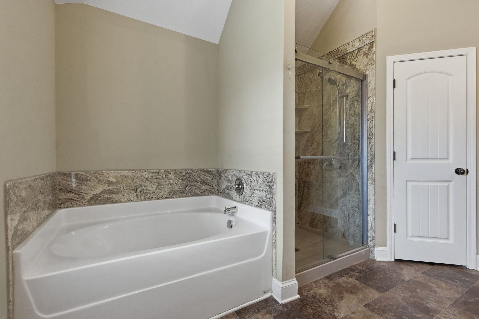 1749 Auburn Ln, Columbia, TN 38401 1749 Auburn Ln, Columbia, TN 38401