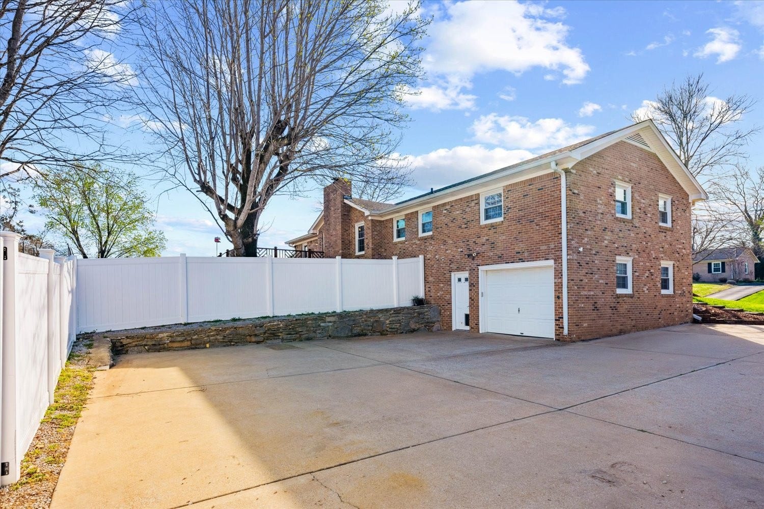 510 Hemingway Dr, Columbia, TN 38401 510 Hemingway Dr, Columbia, TN 38401